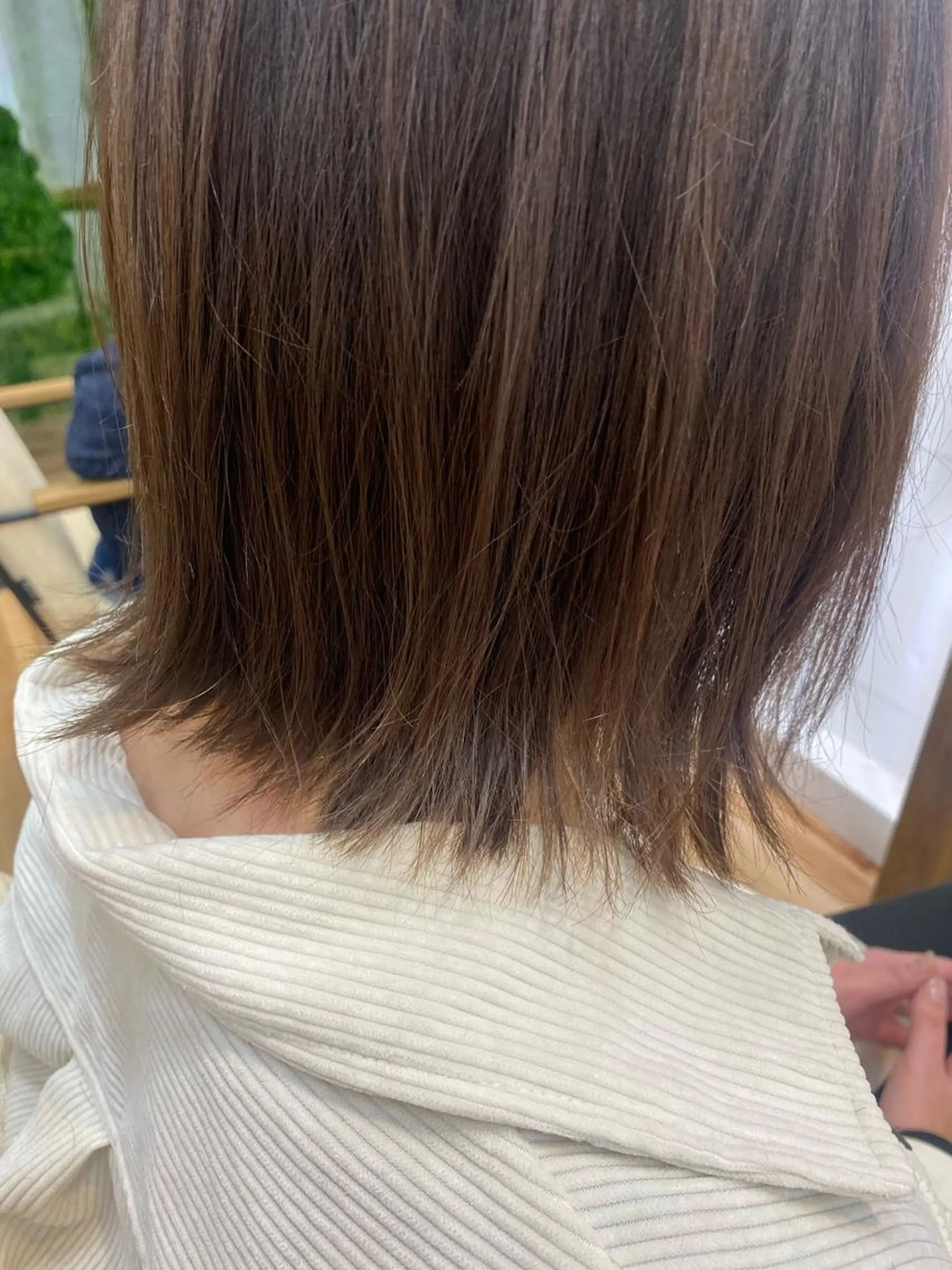 ミディアム カット ヘアカラー トリートメント おおつき ありかのヘアスタイル