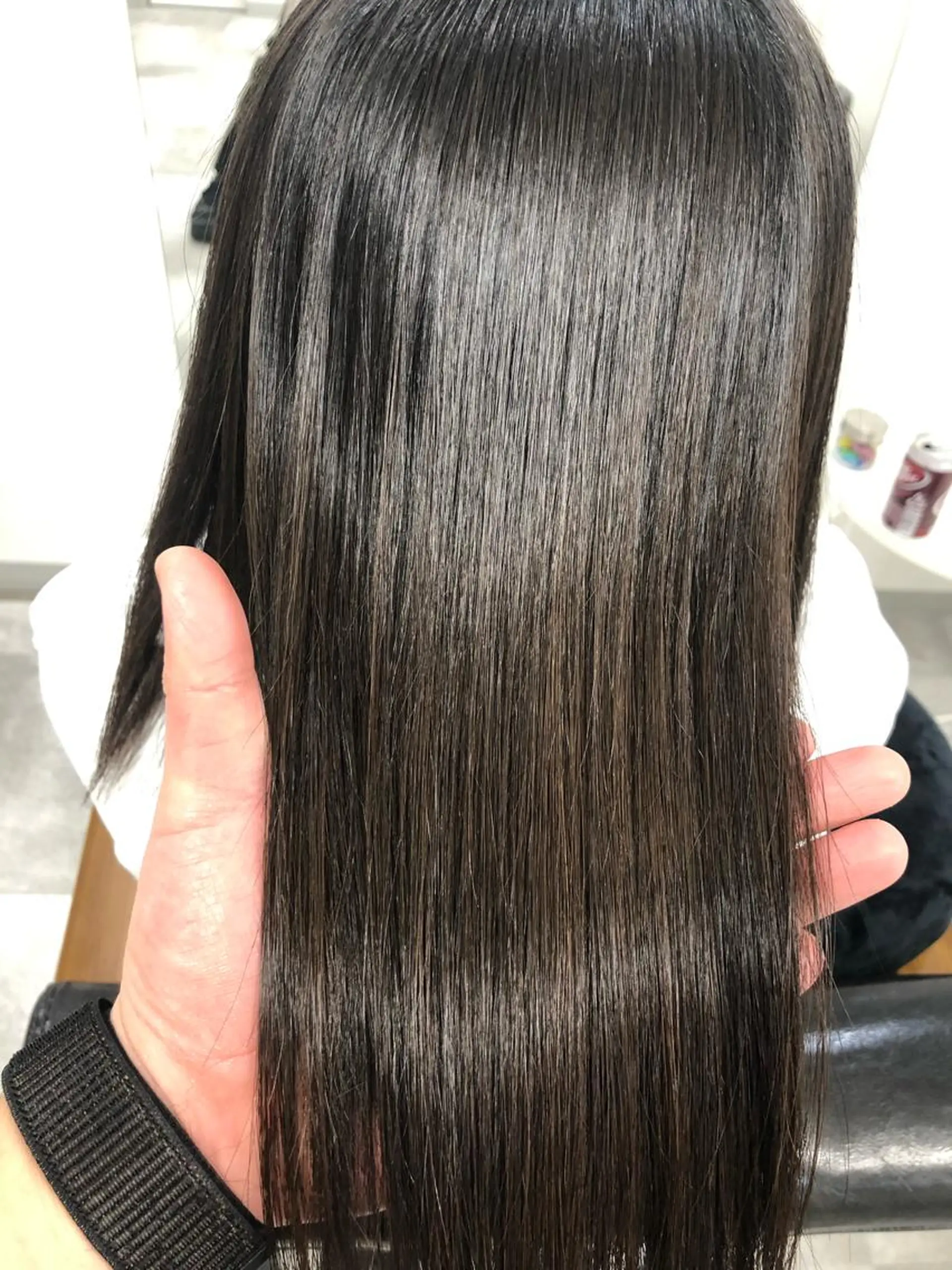 ロング 美髪の錬金術師 チダ ヨシヒロのヘアスタイル