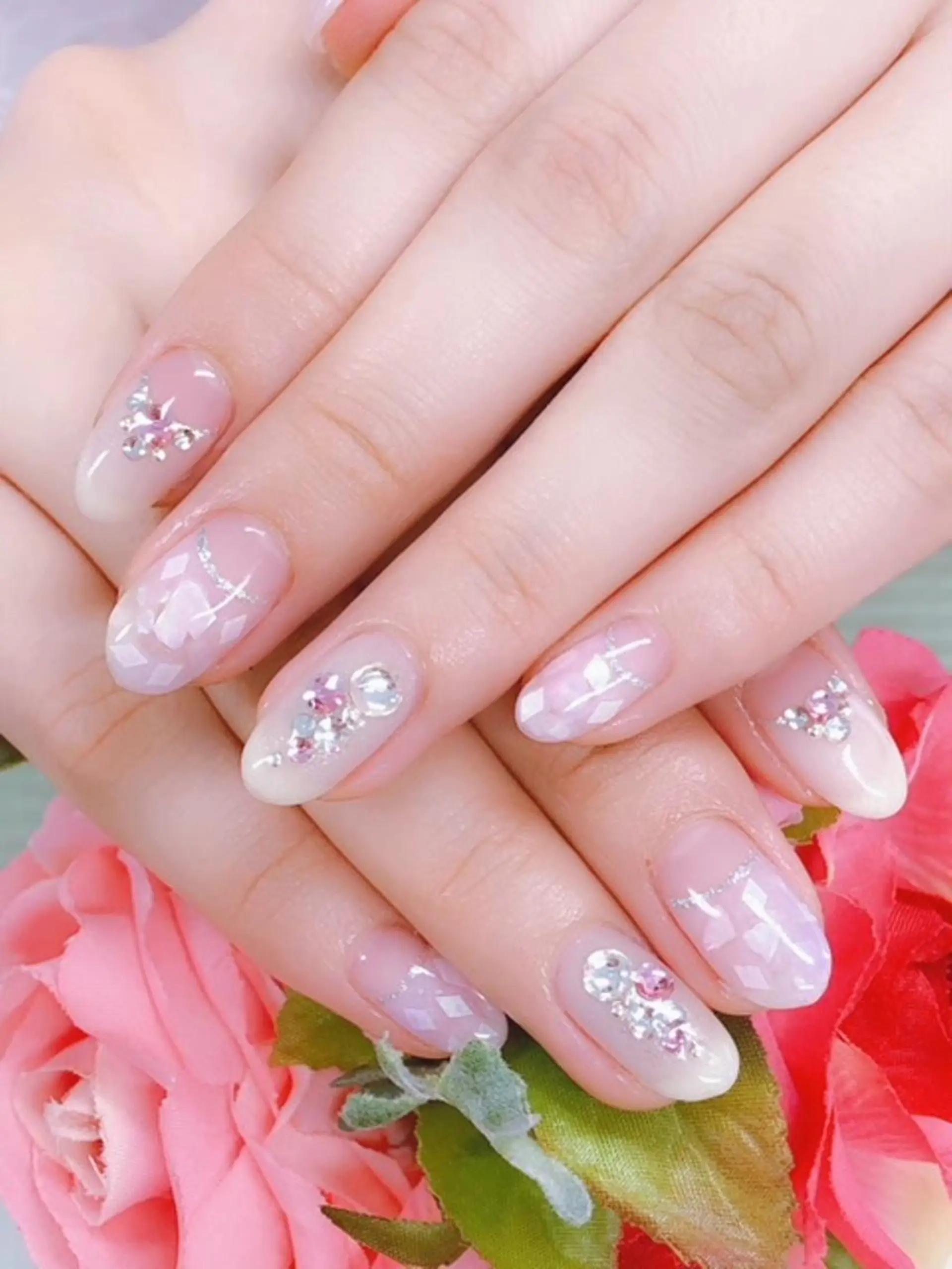 ネイル ユリシスネイル 担当近藤のネイルデザイン