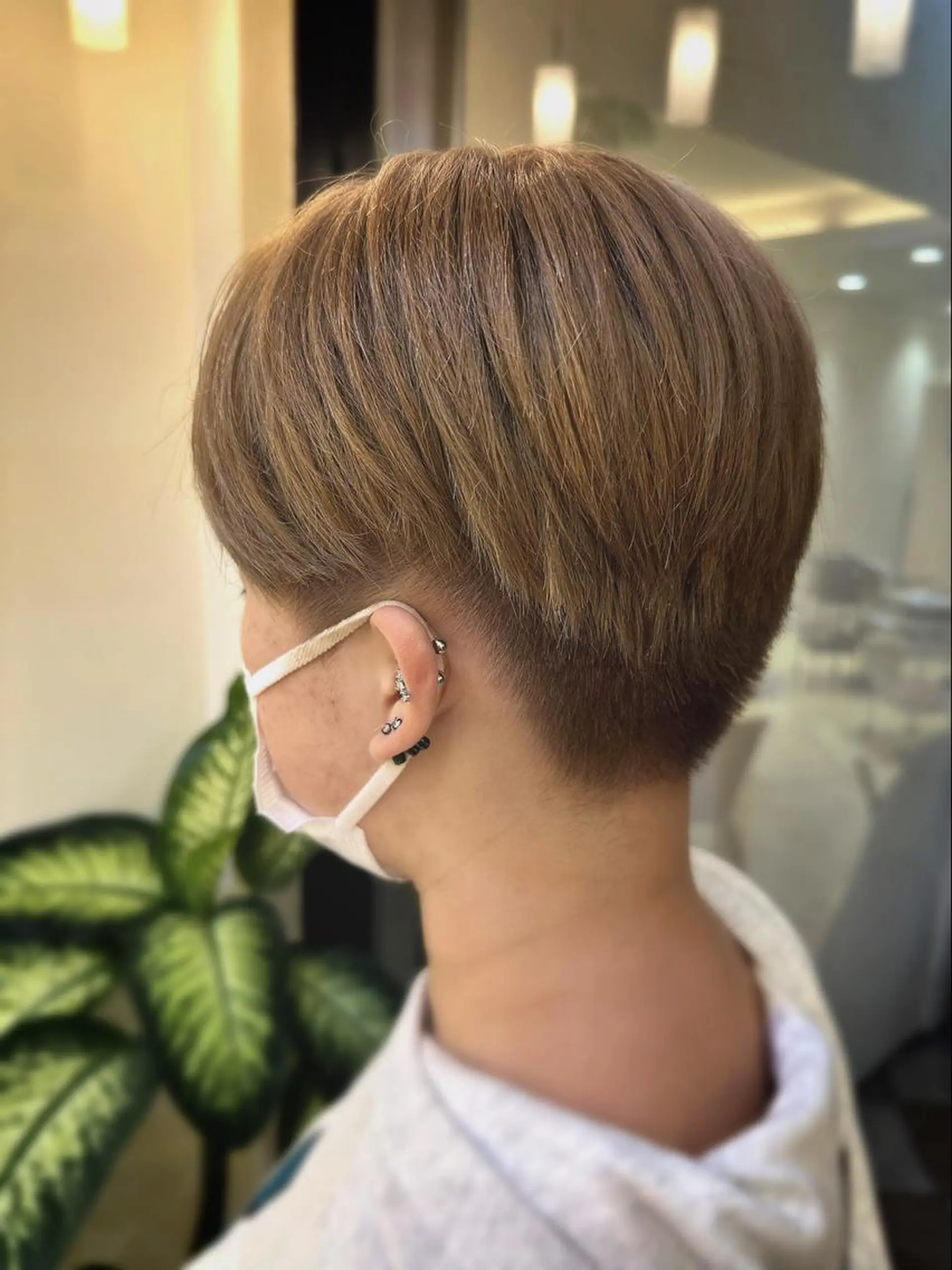 ショート カラー 小顔レイヤー💗 木村実樹のヘアスタイル