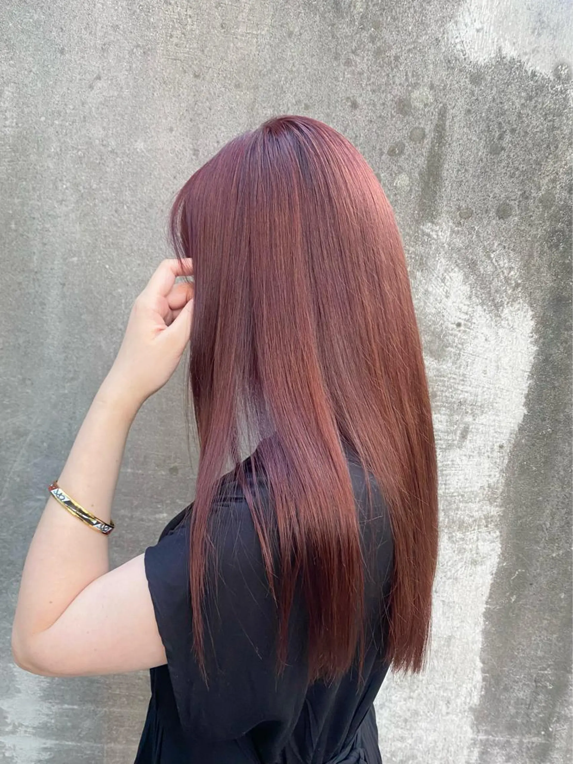 ロング ピンクブラウン 髪質改善 トリートメント ヘアカラー トリートメント motel所属・雰囲気引き出す ✨大人レディのヘアスタイル