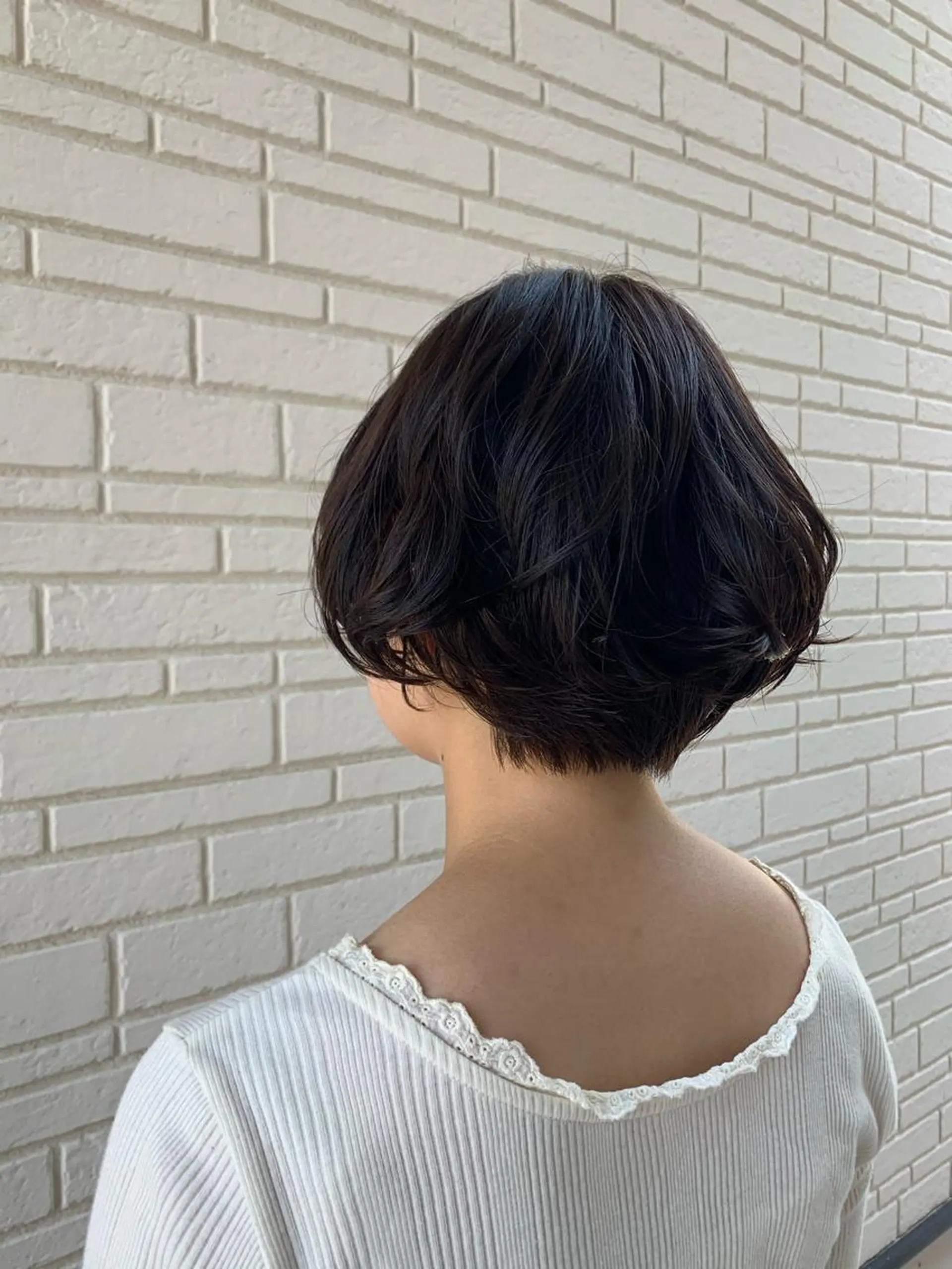 ショート おせ ちさとのヘアスタイル