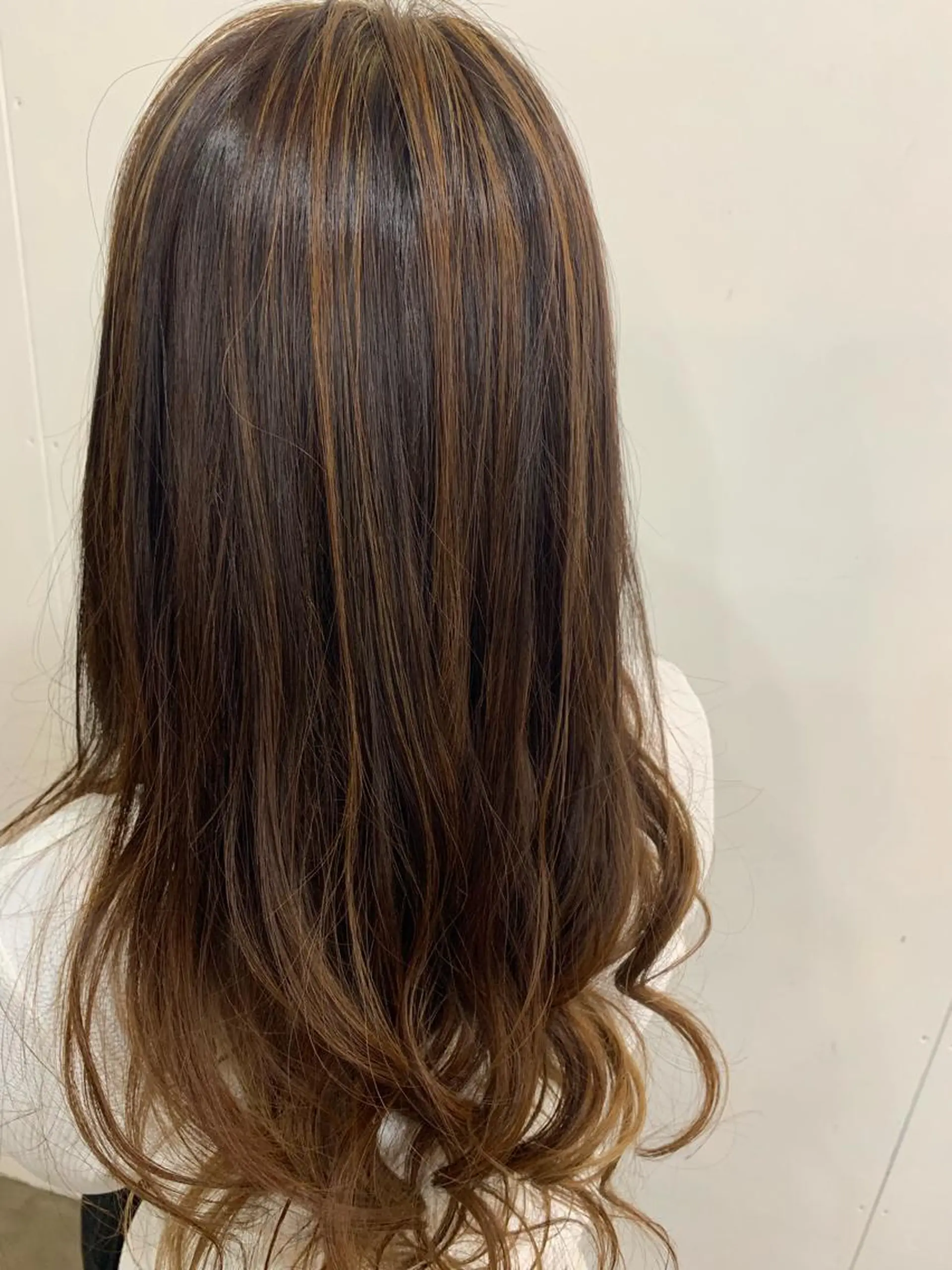 ロング ハイライト RINKA 琳茄のヘアスタイル