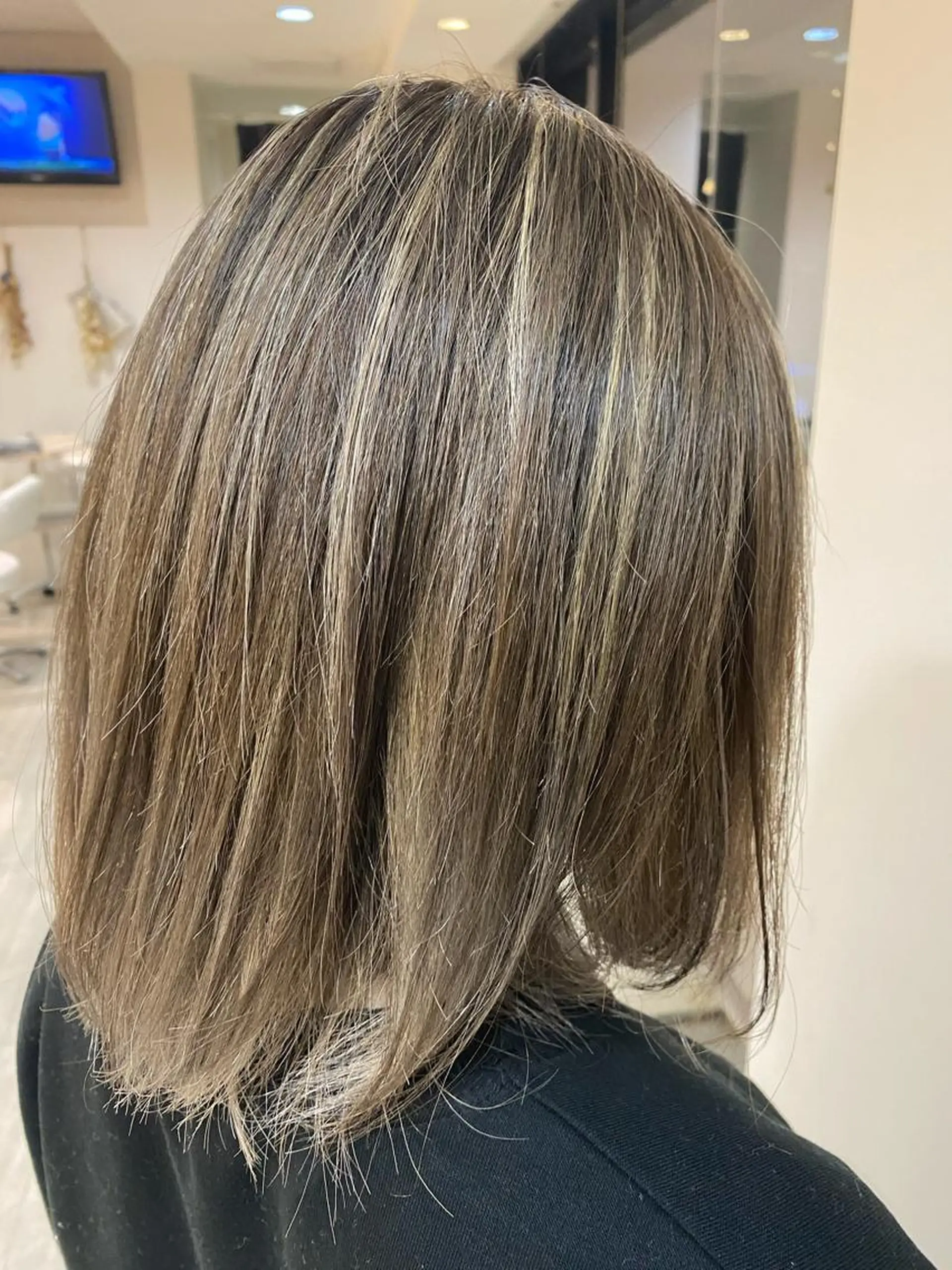 ミディアム ヘアカラー トリートメント NYNY大久保店松浦 正覚のヘアスタイル