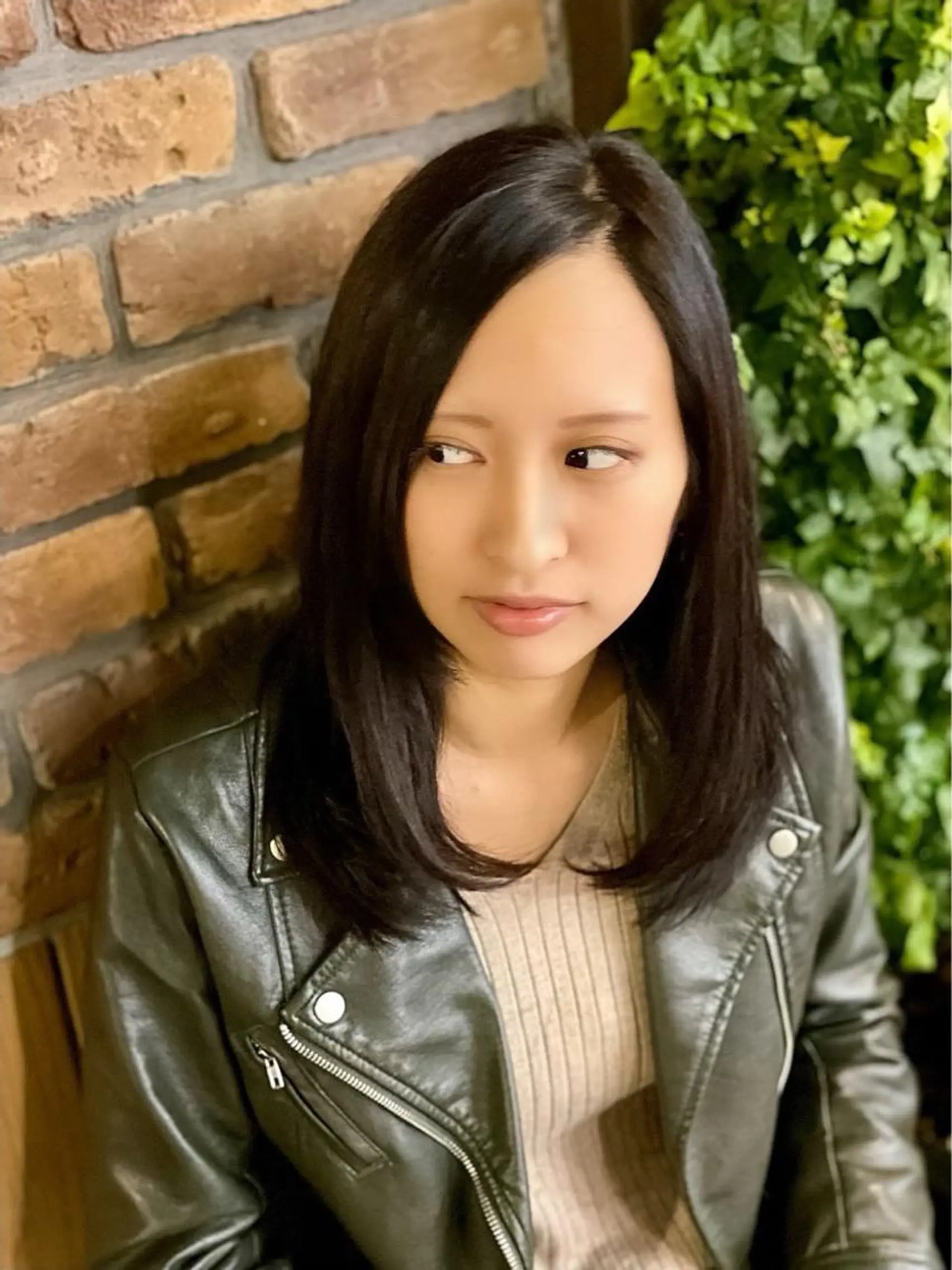 セミロング カラー shell 吉祥寺 加藤慎二のヘアスタイル