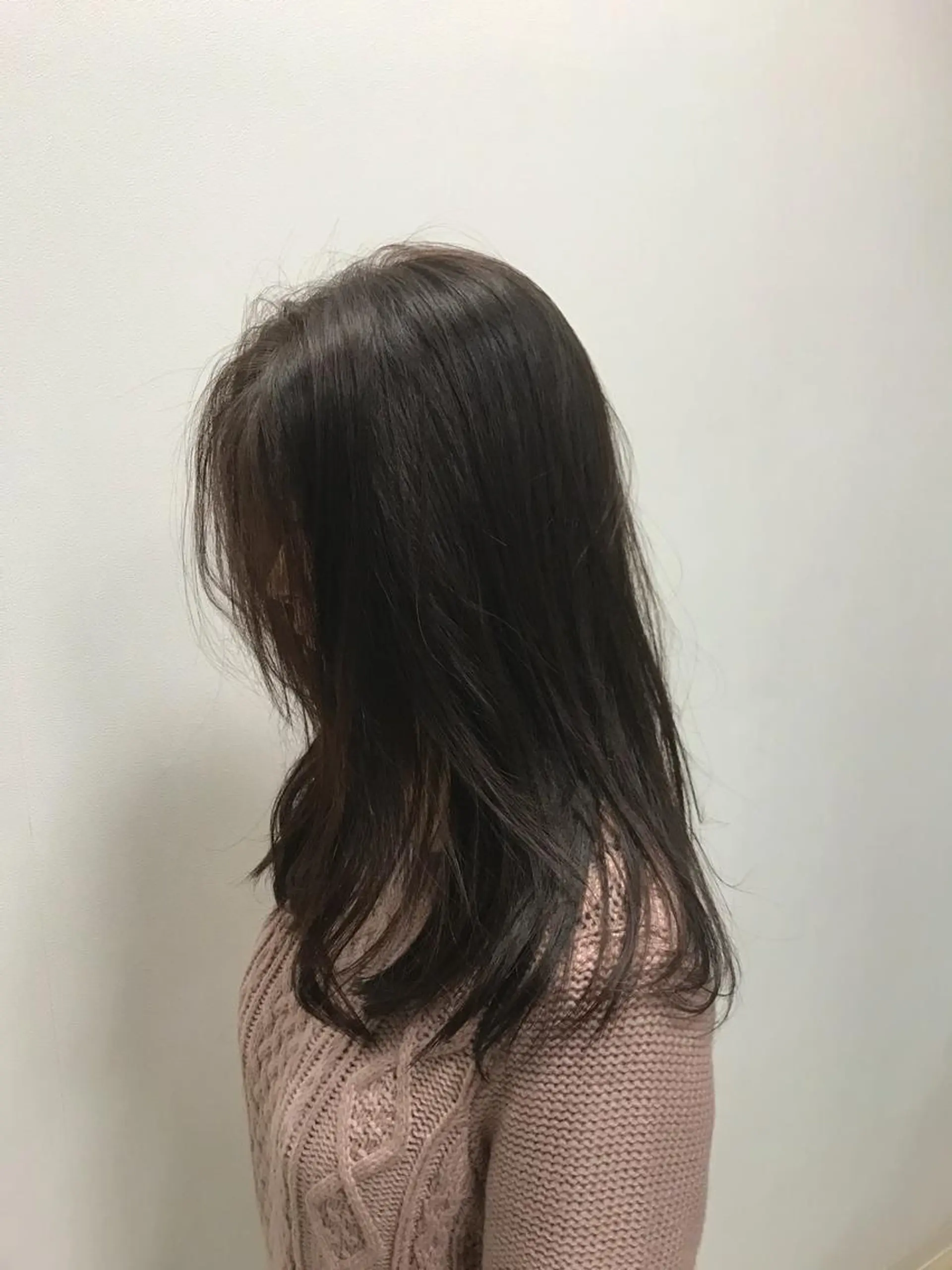 ミディアム アッシュ 丹下 鐘太郎のヘアスタイル