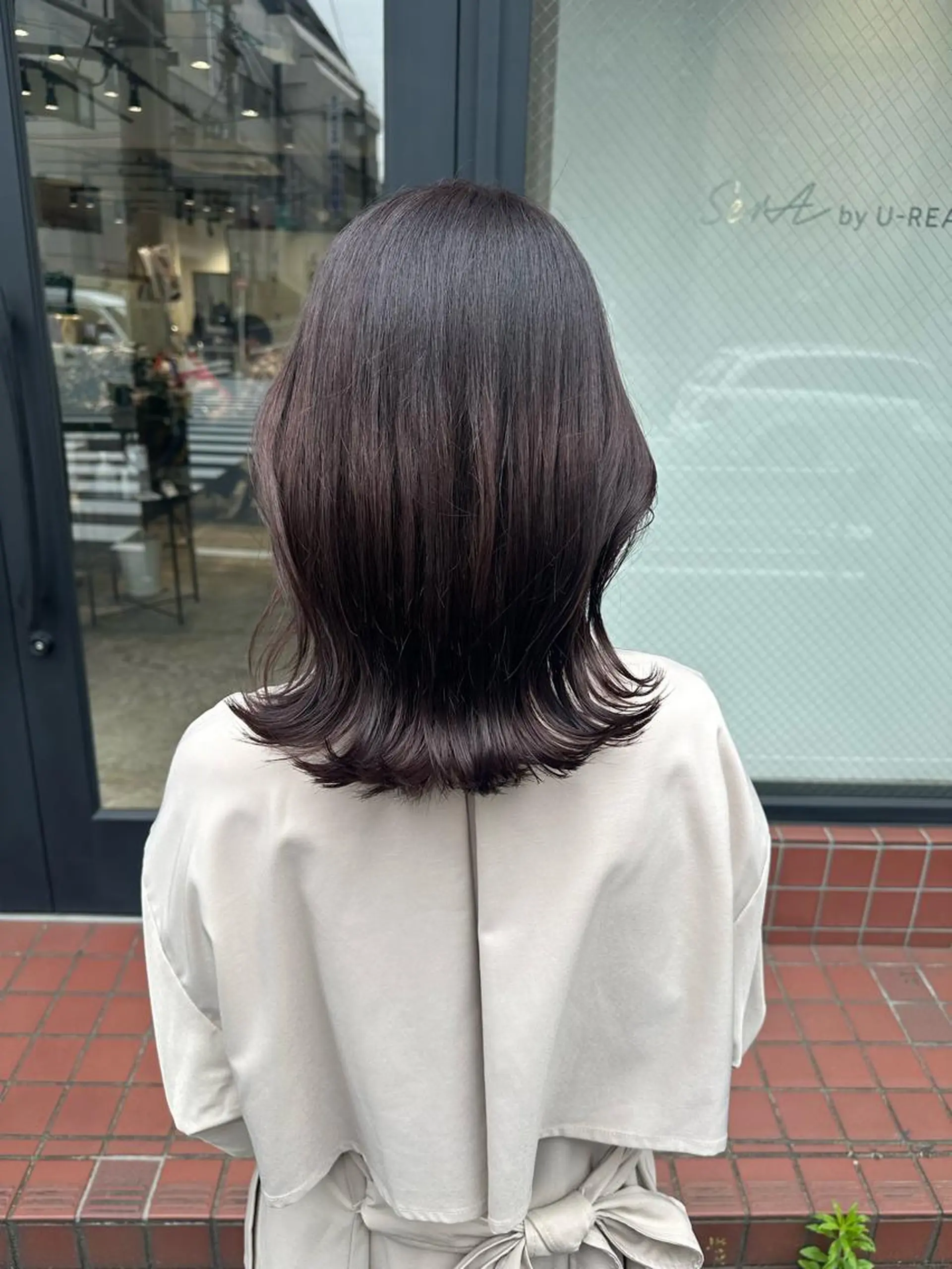 ミディアム カラー ヘアアレンジ ブリーチ ラベンダーカラー ブリーチなしカラー 落合　眺 (オチアイ　ノゾミ)のヘアスタイル