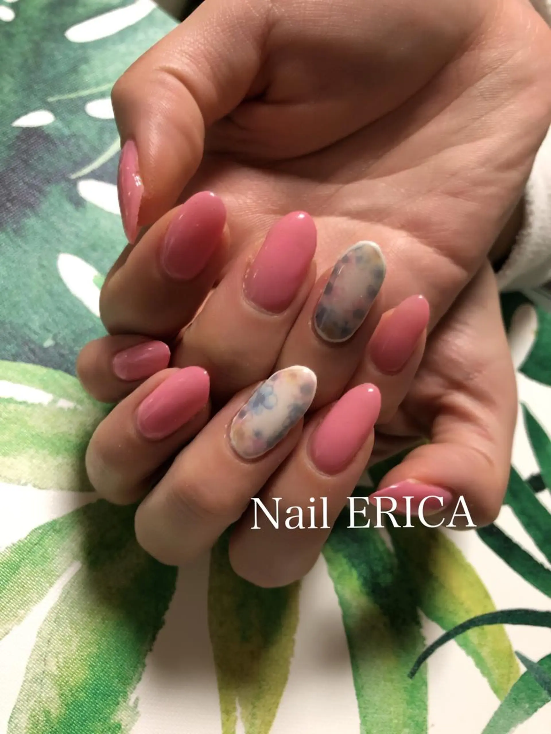 ネイル HANA ☆のネイルデザイン