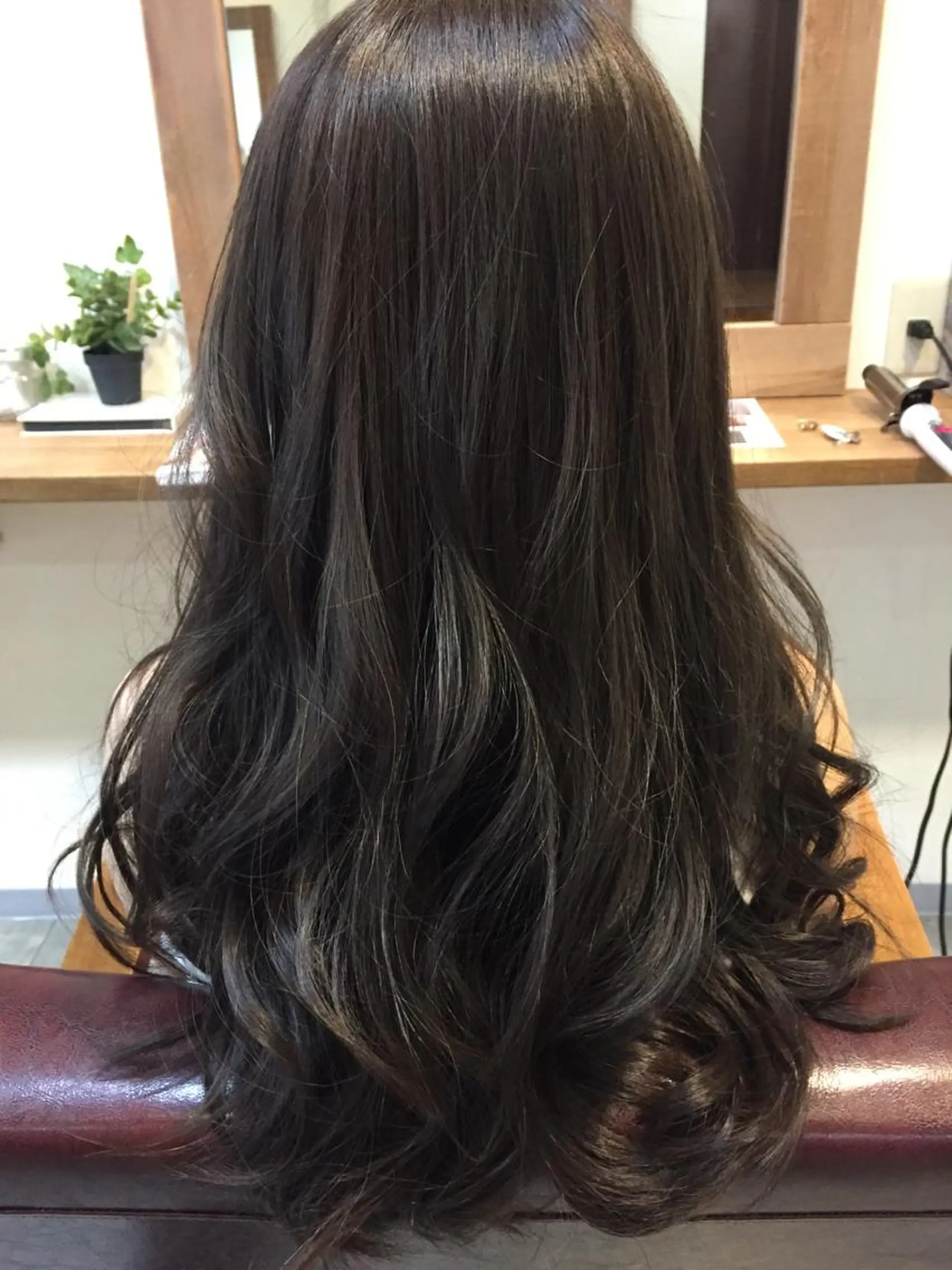 ロング カラー 透明感/ 美髪矯正/田中恭のヘアスタイル