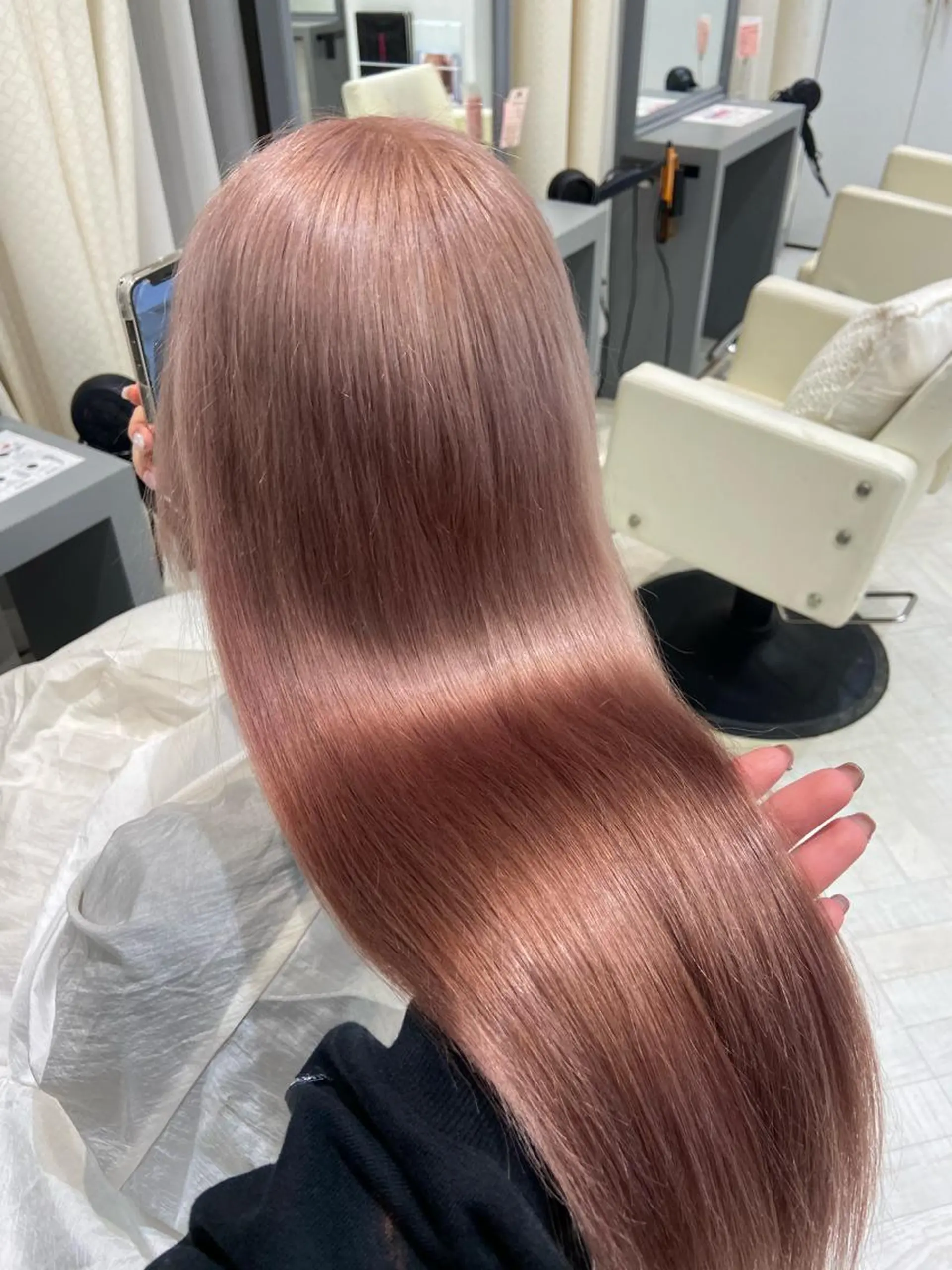 ロング カラー ブリーチ ブラウンカラー ピンクカラー ピンクブラウン クルミ🤍推し活 🎀ピンクカラーのヘアスタイル