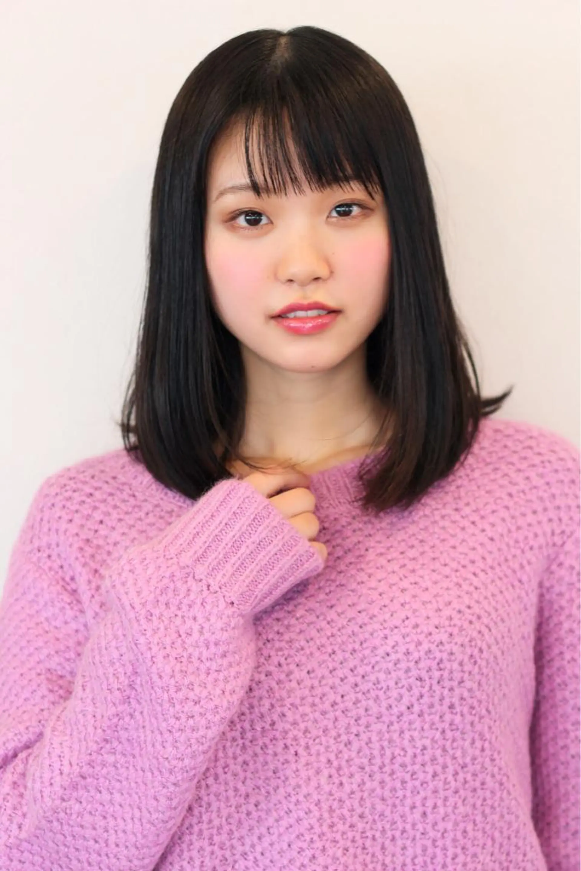 セミロング カラー 小西 裕大のヘアスタイル