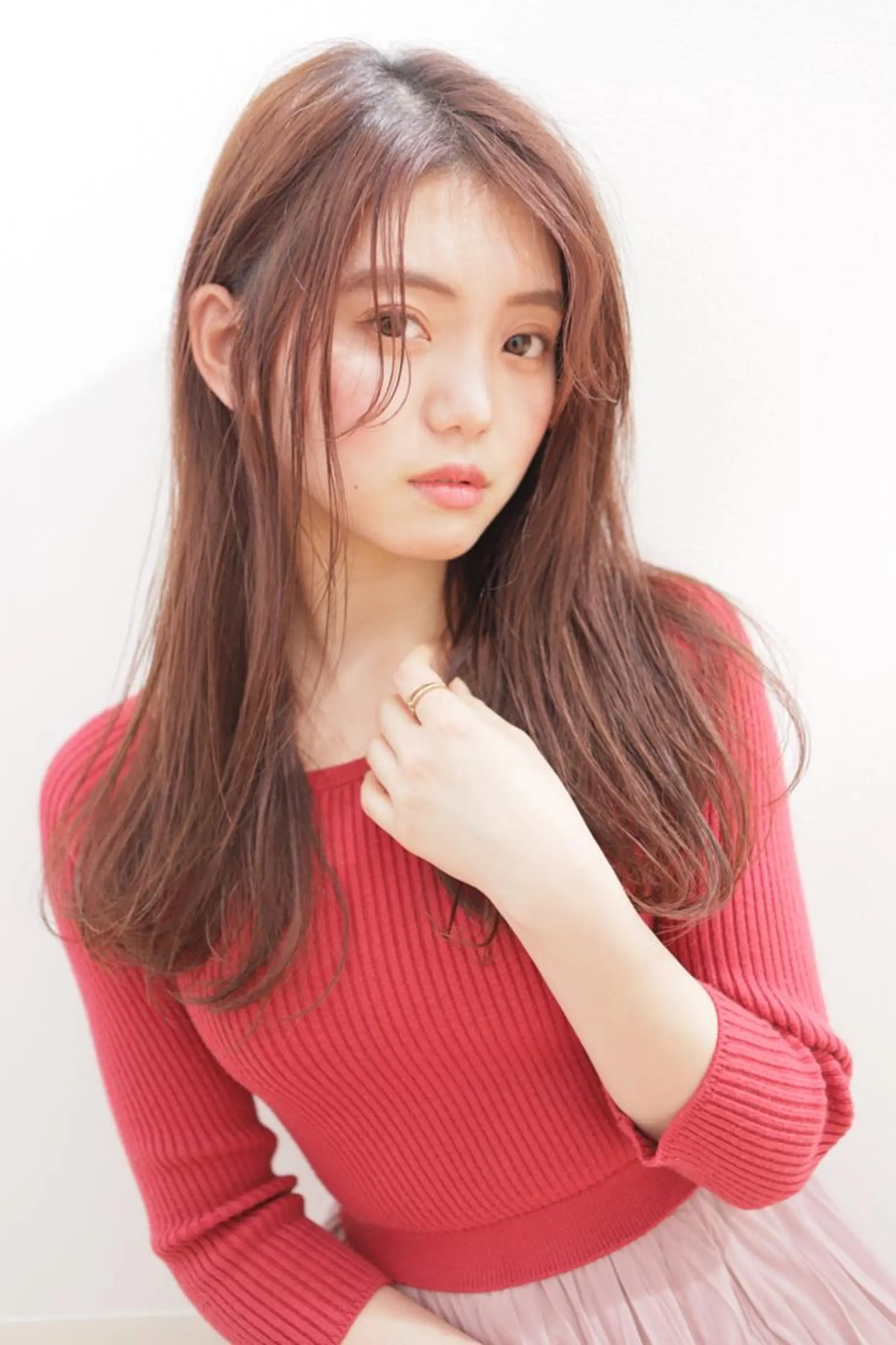 ロング カット ヘアカラー トリートメント ミニモ人気①位🥇 似合わせ×髪質改善のヘアスタイル