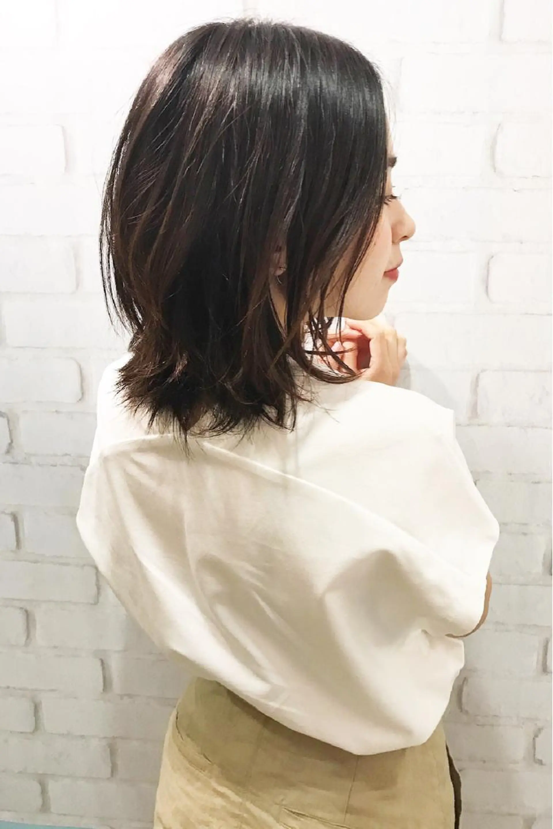 ミディアム カラー パーマ ミディアムパーマ 黒髪 伸ばしかけ ⭐️バッサリカット モデル募集⭐️佐野のヘアスタイル