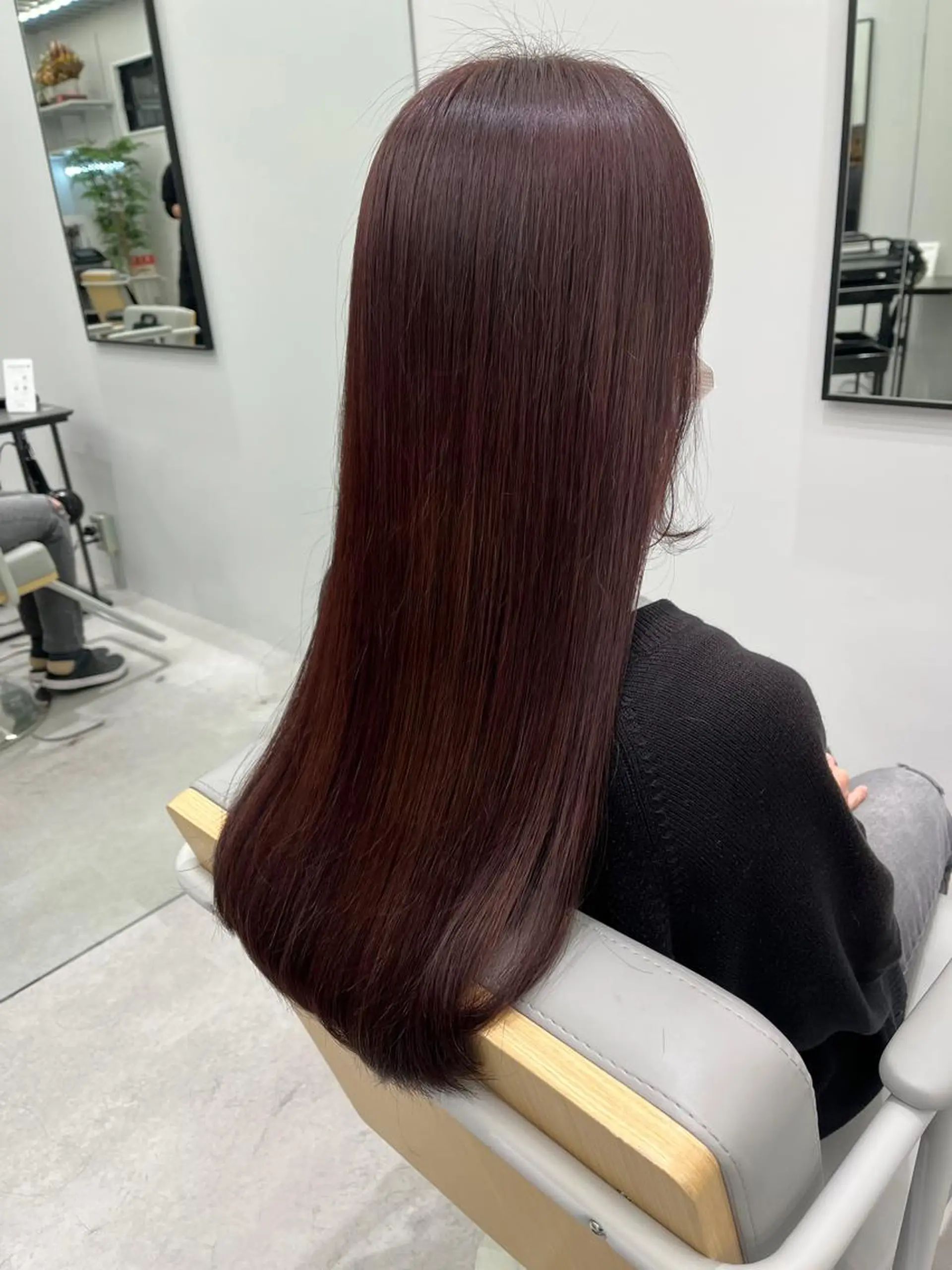ロング カラー 菅 樹希弥のヘアスタイル