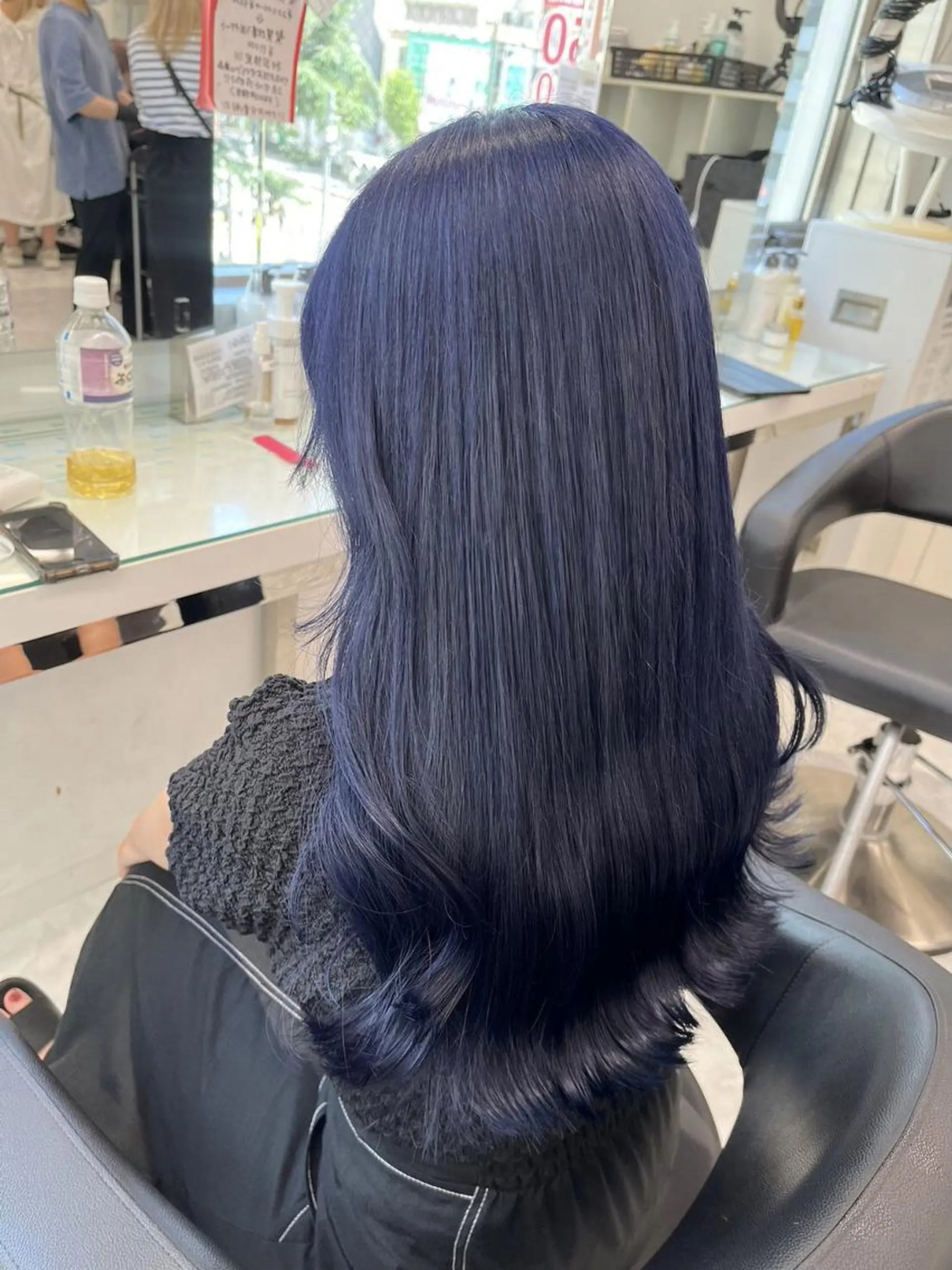 ロング カラー ヘアカラー 💙ハイトーン韓国風 色白ヘア💙manaのヘアスタイル