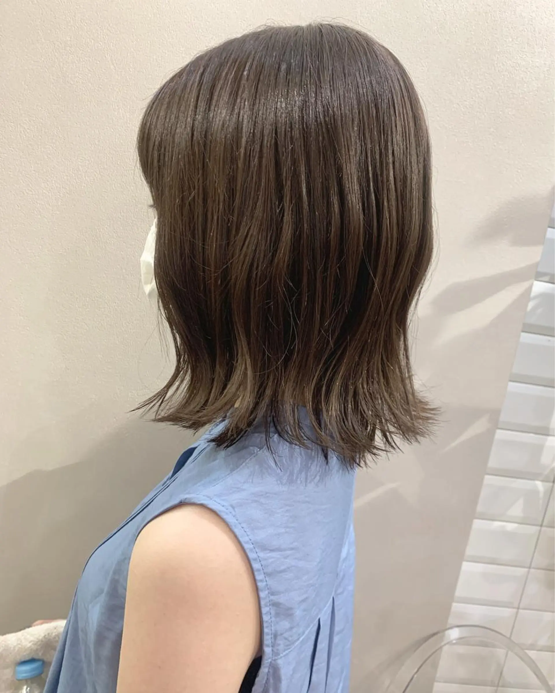 ミディアム カラー グレージュ ラベンダーカラー ラベンダーグレージュ ラベンダーグレー hub hair レイヤー/透明感のヘアスタイル