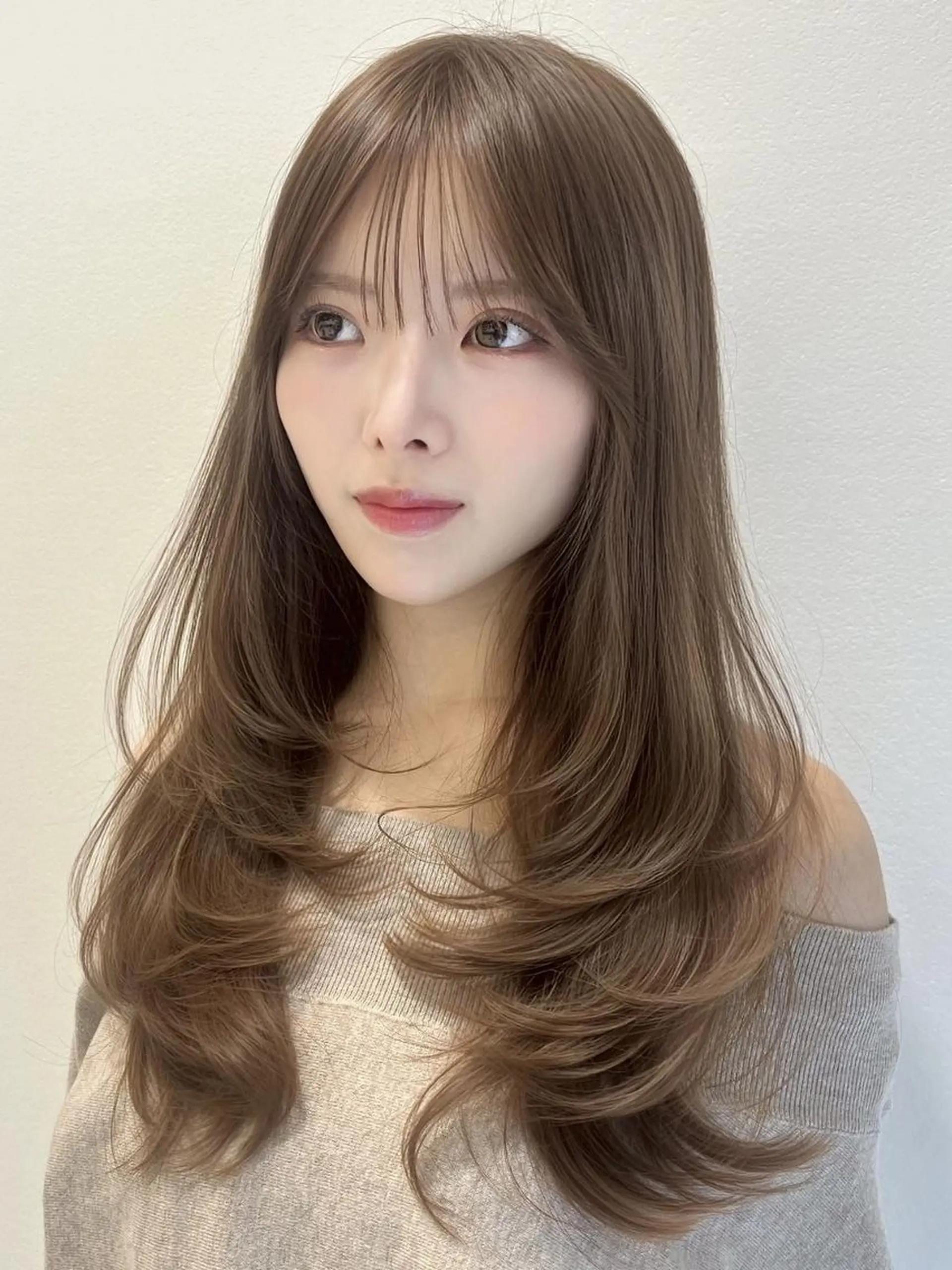 カラー 🤍韓国風スタイル 🤍暗髪ヘアのヘアスタイル