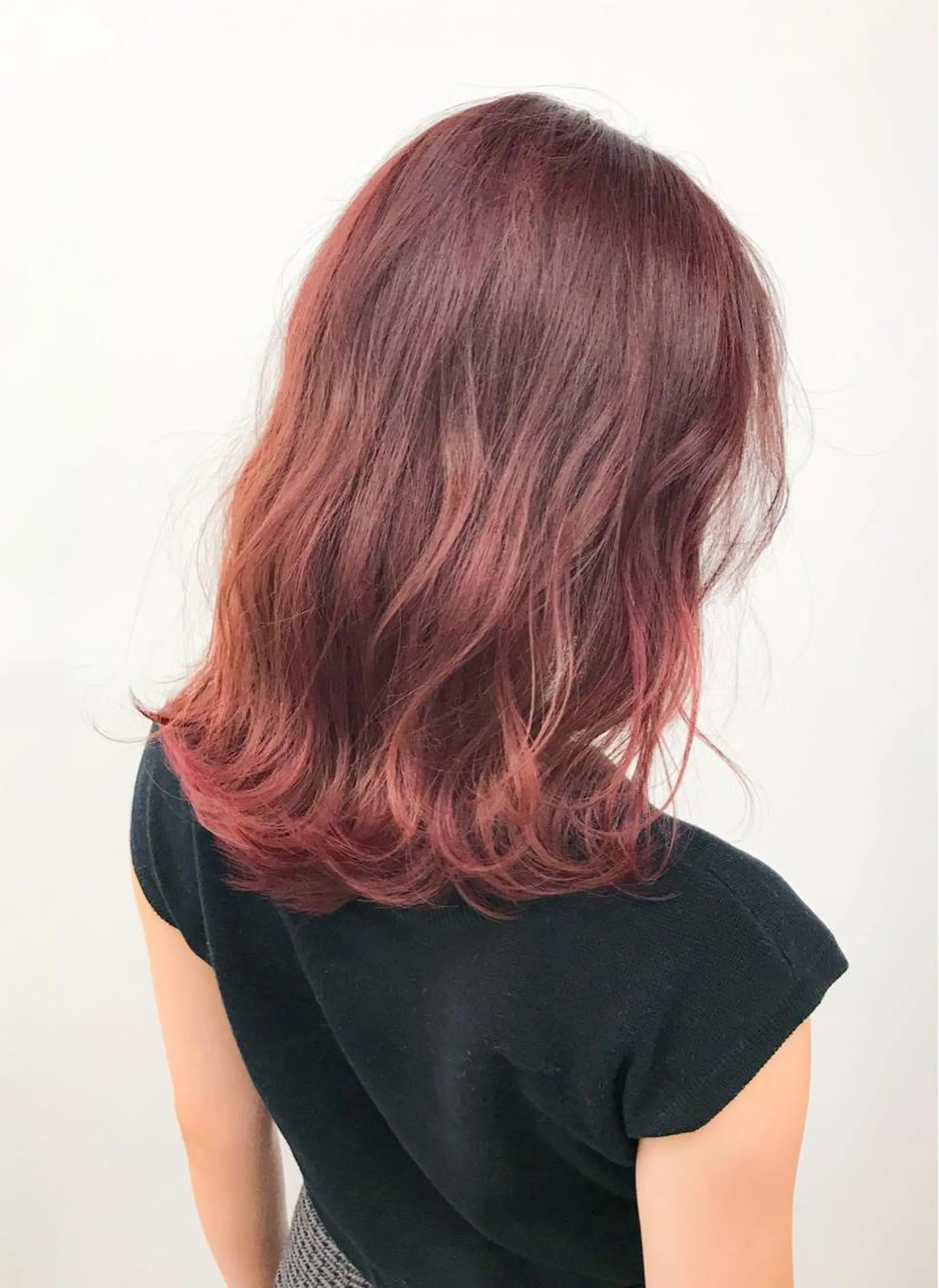 ミディアム ヘアカラー 常山 篤志のヘアスタイル