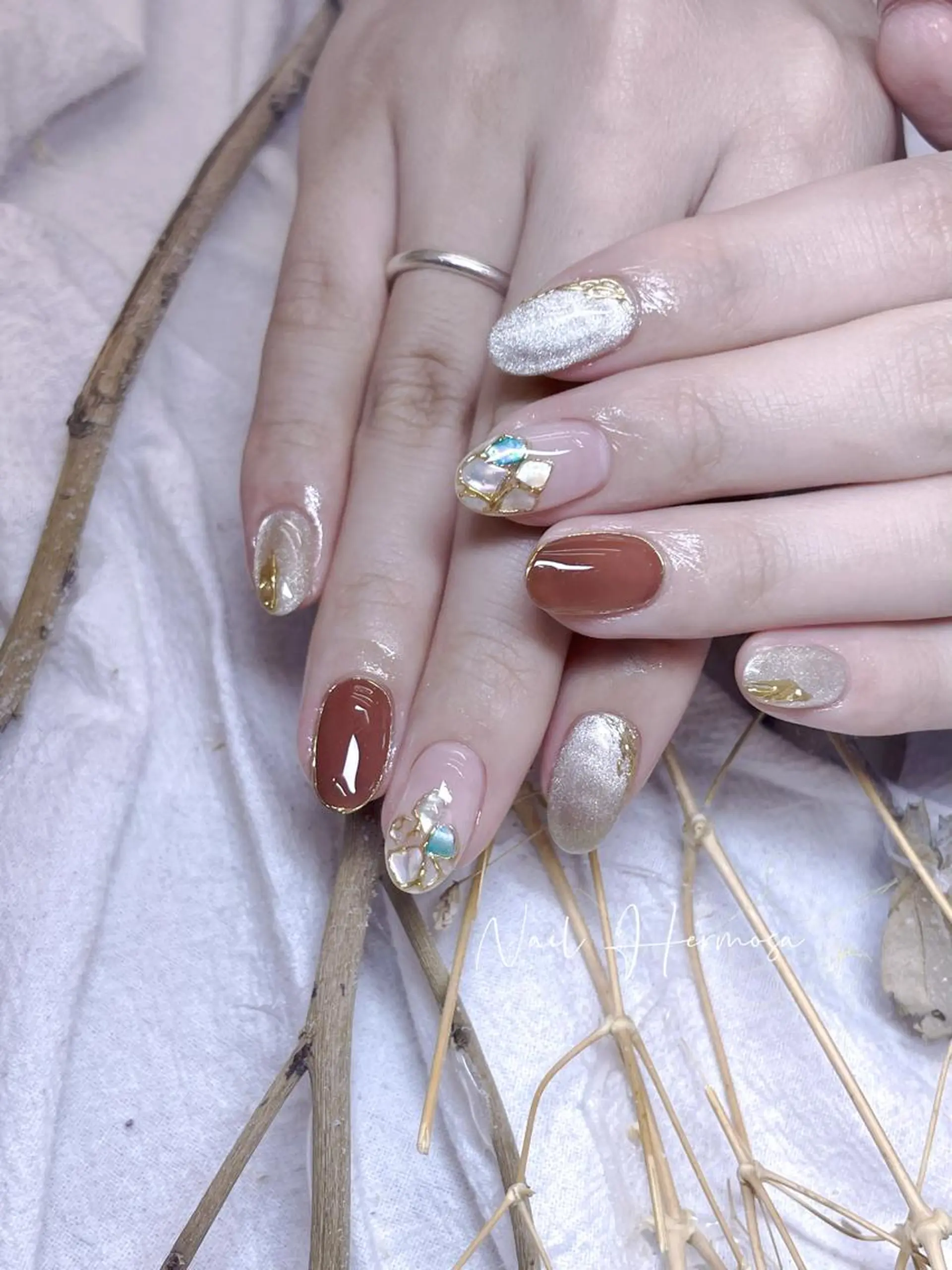 ネイル 長さ出し フラッシュネイル フットネイル ジェルネイル マグネットネイル ハンドネイル ネイル エルモサのネイルデザイン