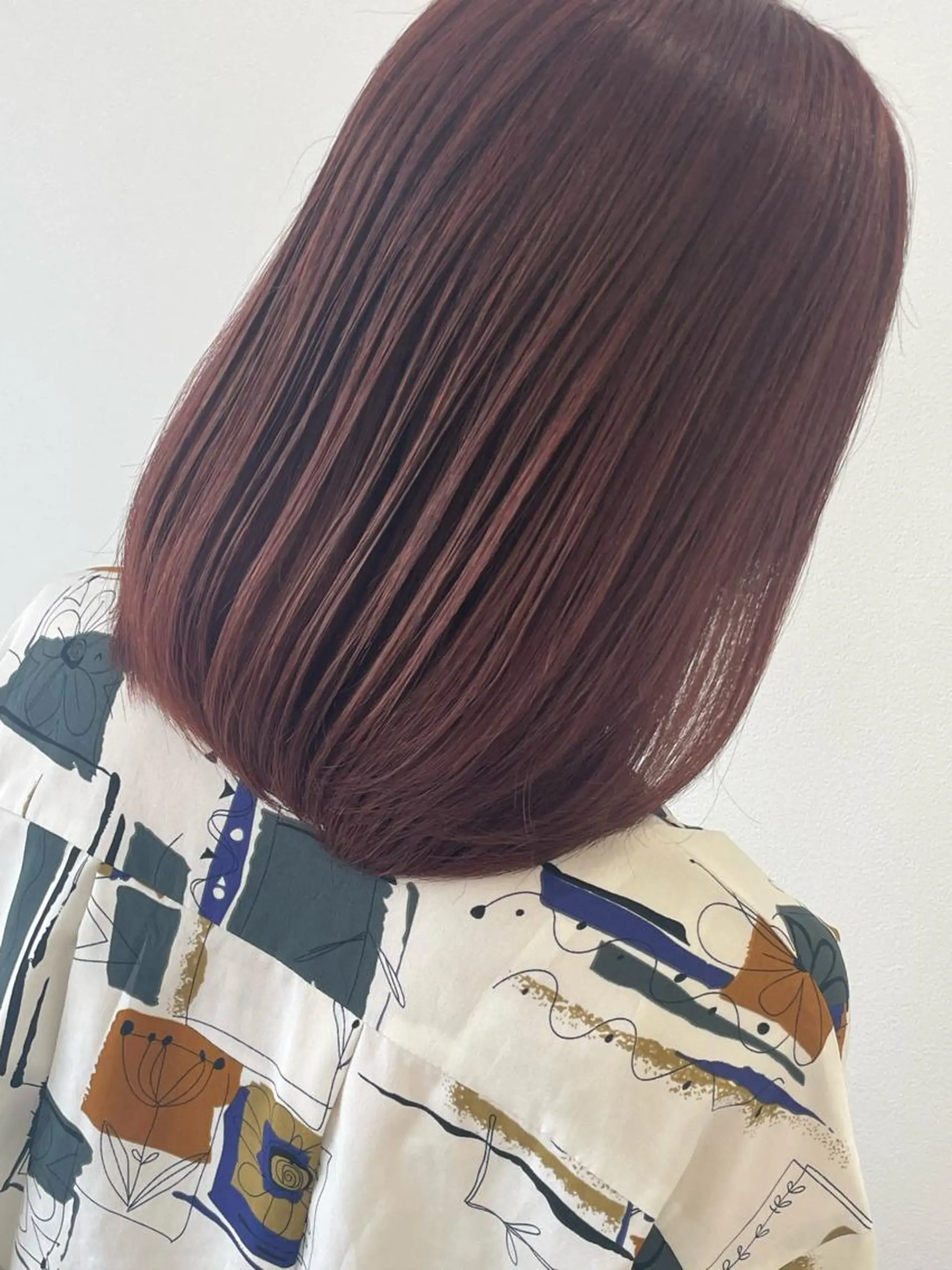 ミディアム ヘアカラー 難しい髪質の縮毛矯正 高岡/射水/髪質改善のヘアスタイル