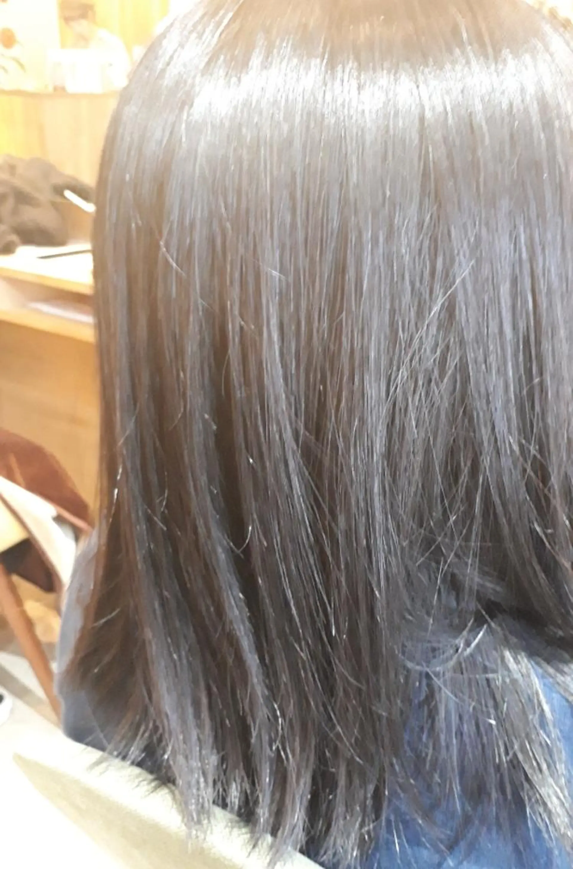 セミロング トリートメント カット 高橋 万美のヘアスタイル