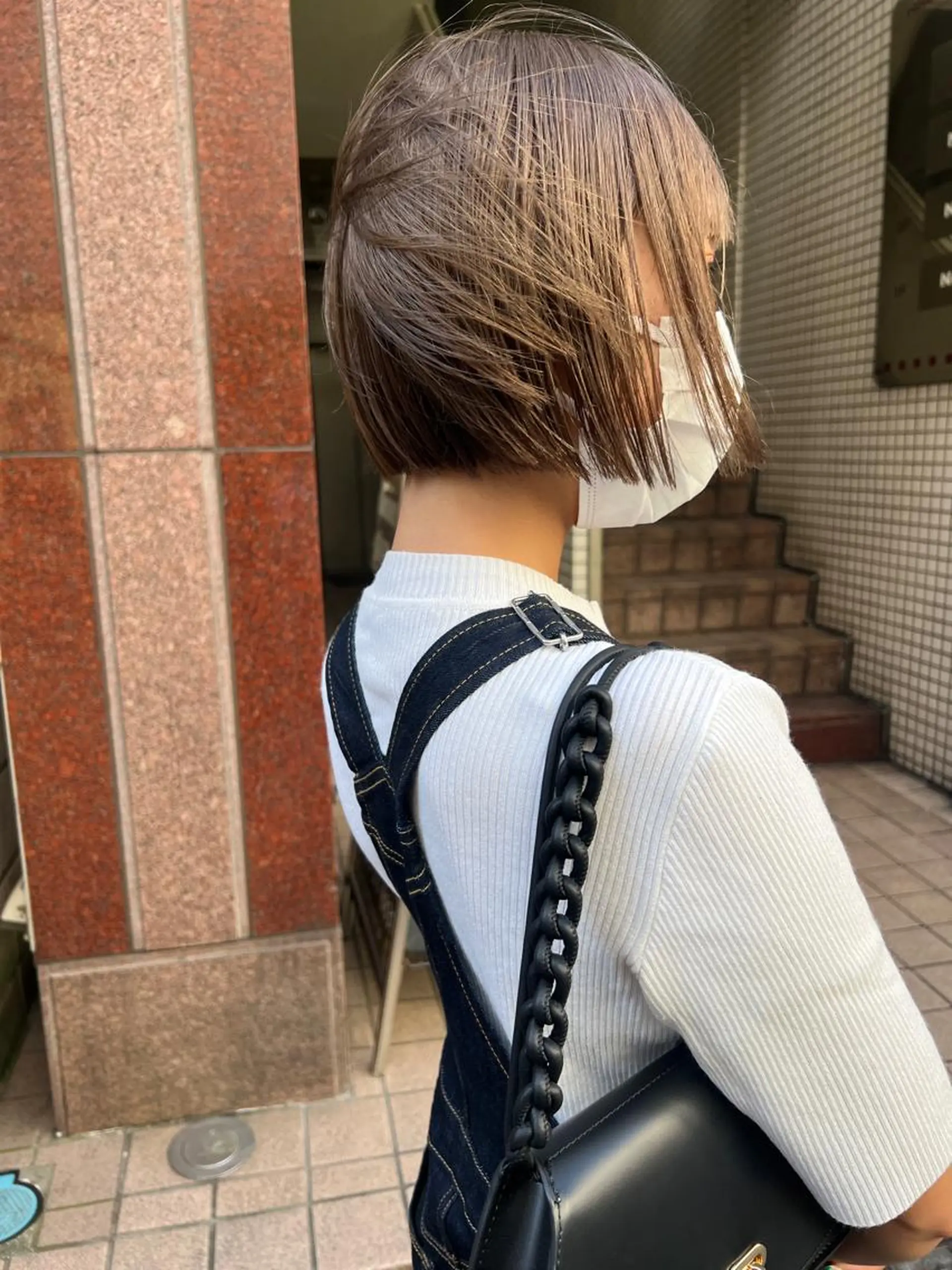 ショート カラー ヘアアレンジ ベージュカラー ブリーチ 🌿ショート🌿 パーマ🌿淳平のヘアスタイル