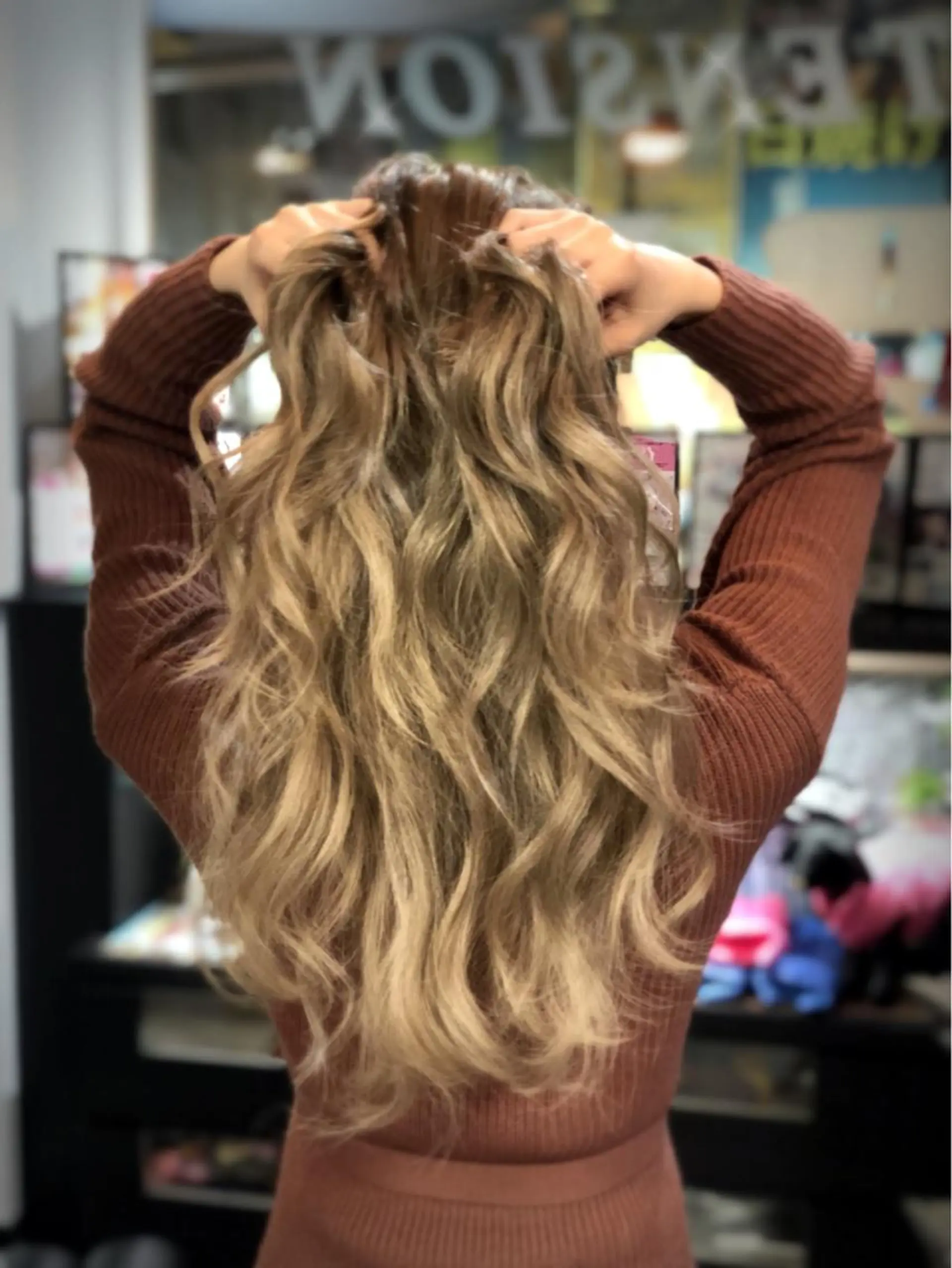 ロング 韓国カラー/エクステ carryのヘアスタイル