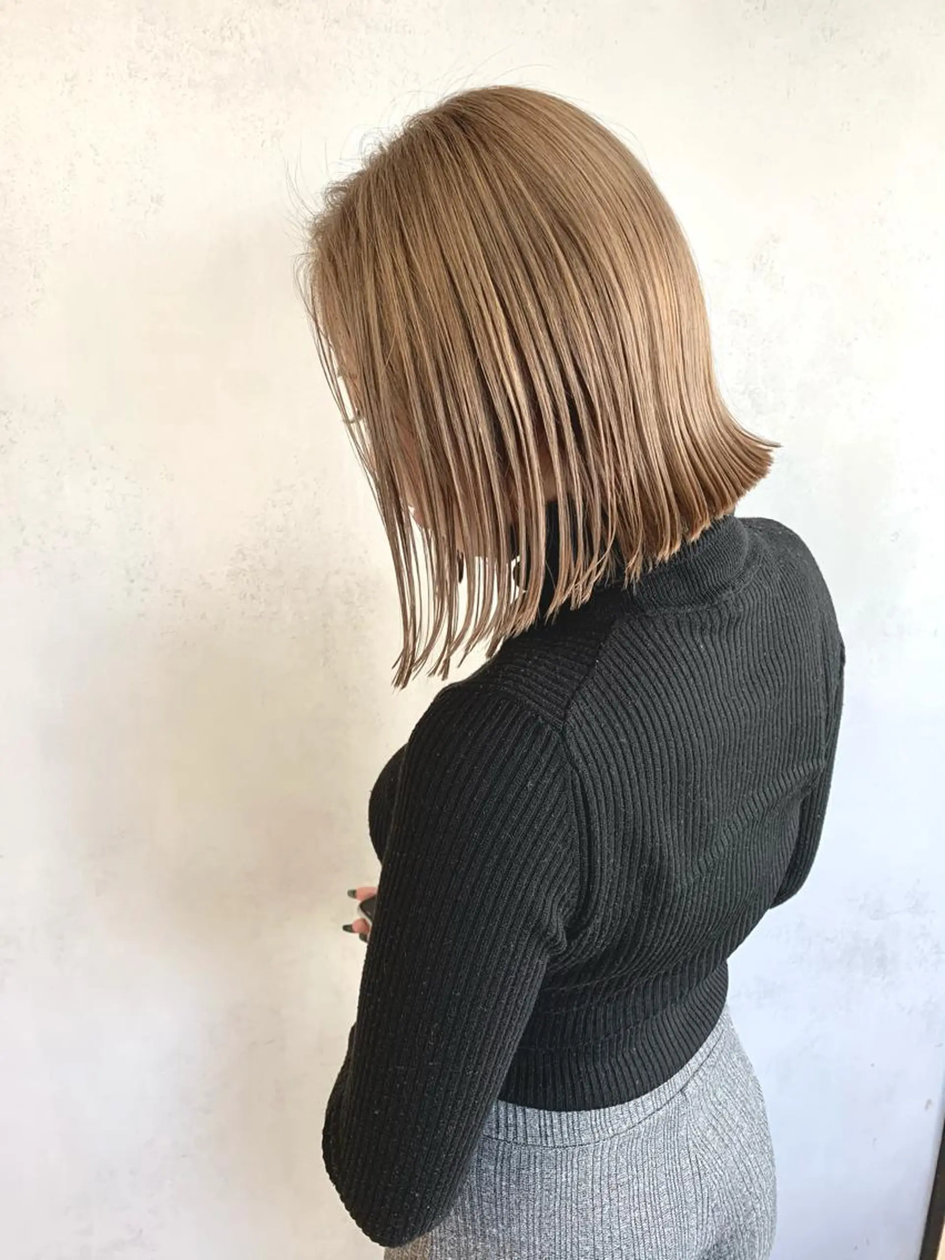 ミディアム カット ヘアカラー トリートメント 韓国レイヤーカット KOUKIのヘアスタイル