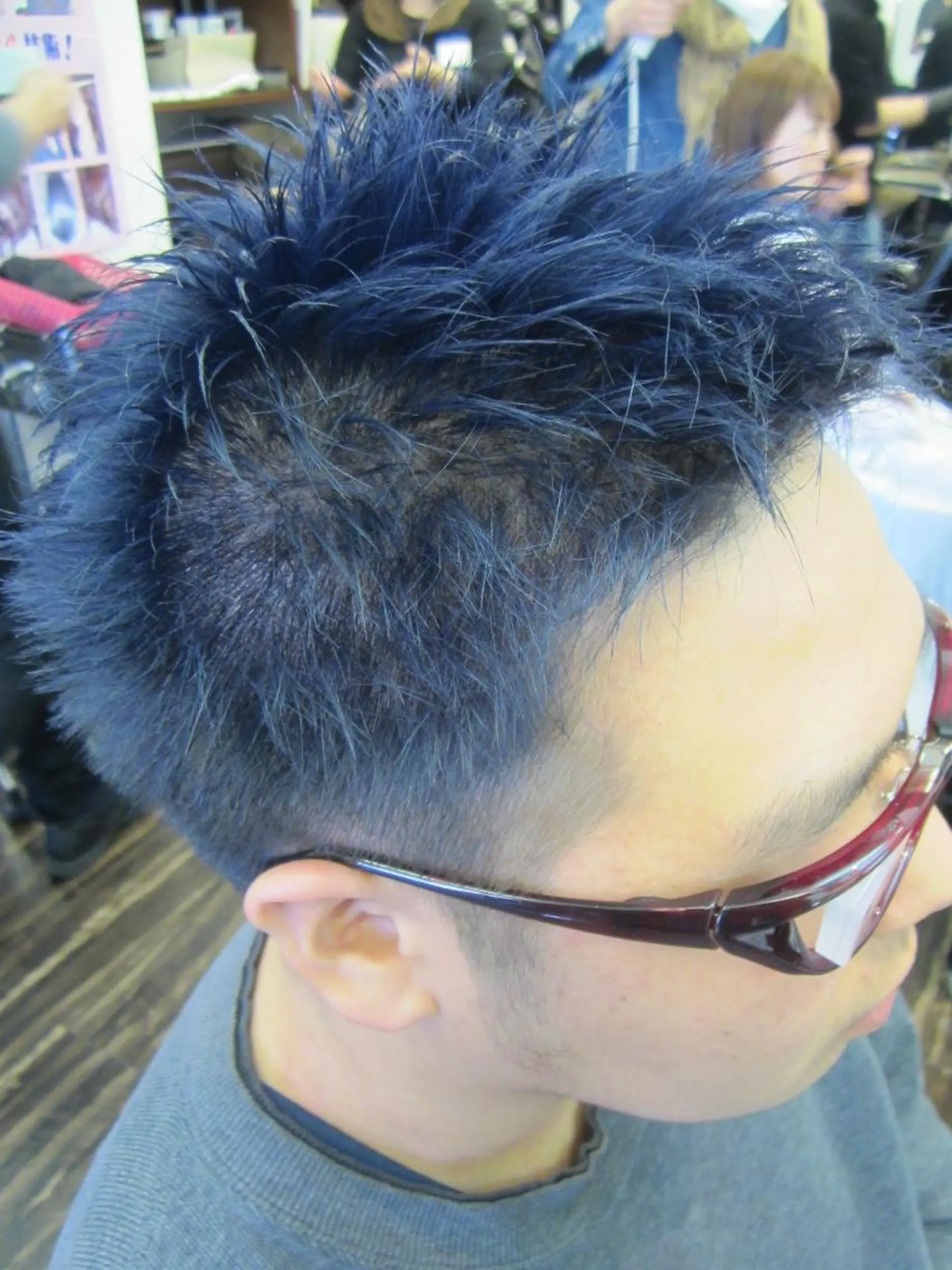 ショート カラー アッシュ ブルーカラー ブルーアッシュ 外国人風カラー トリートメント 大熊 智也のヘアスタイル