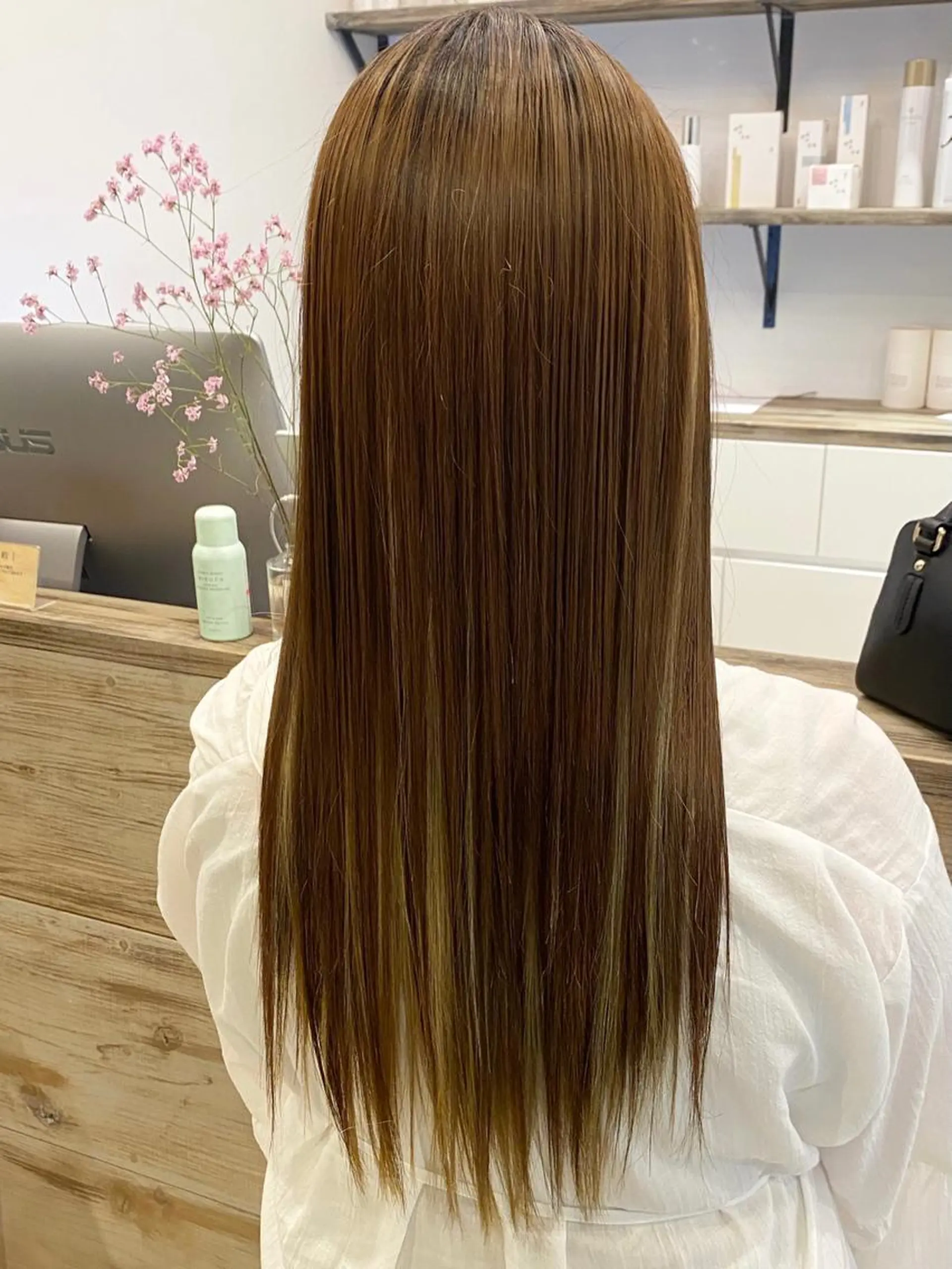 ロング カラー 鈴木 美紅のヘアスタイル