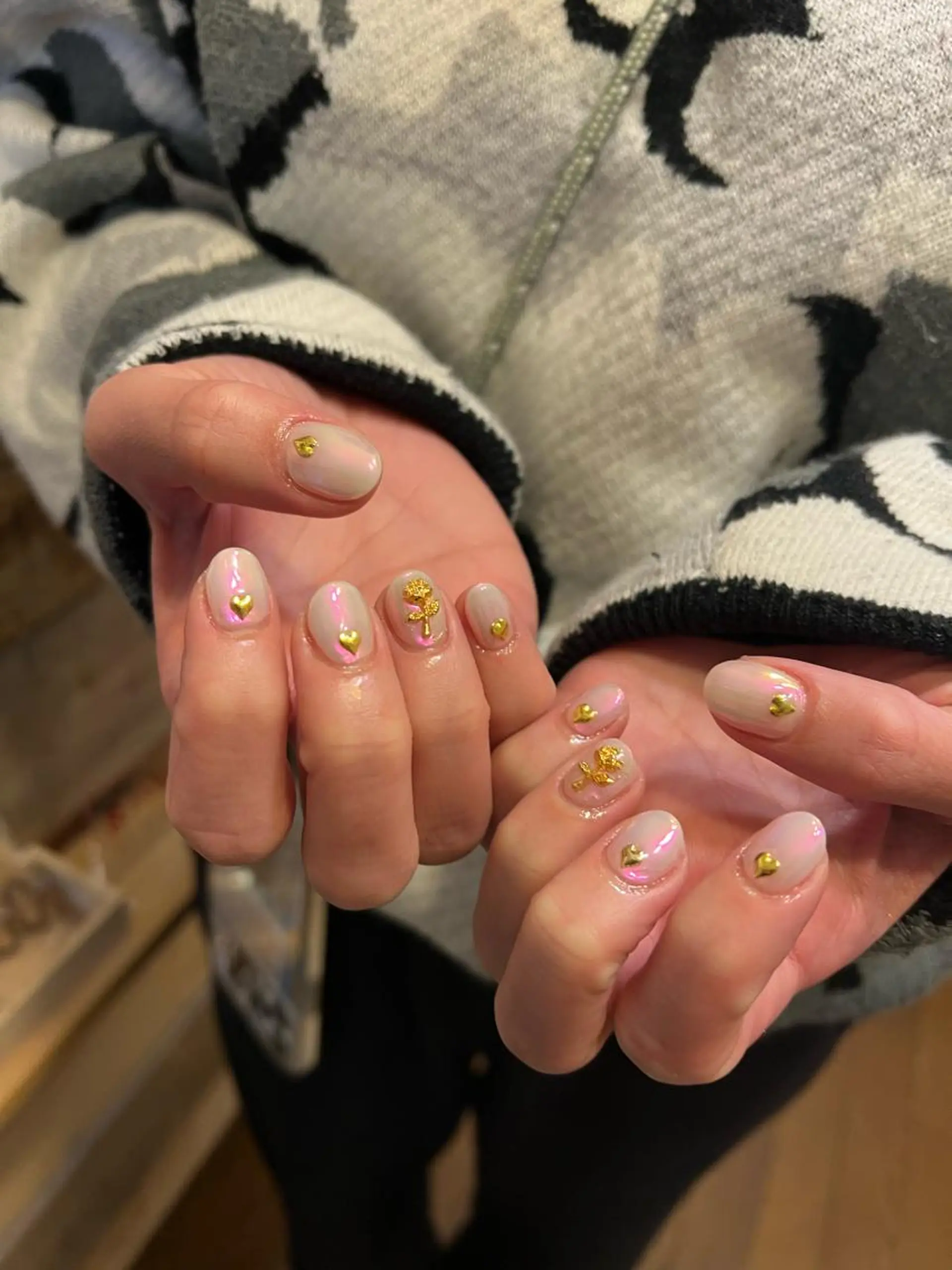 ネイル ハンドネイル フットネイル ハンドケア Miyagi Asamiのネイルデザイン