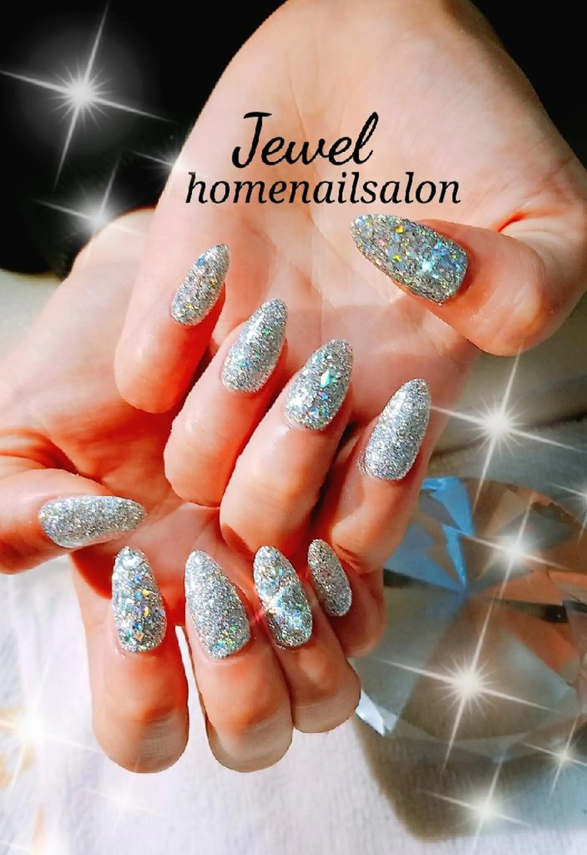 ネイル キラキラネイル ラメ(グリッター) ハンドネイル ＪＥＷＥＬ ＮＡＩＬのネイルデザイン