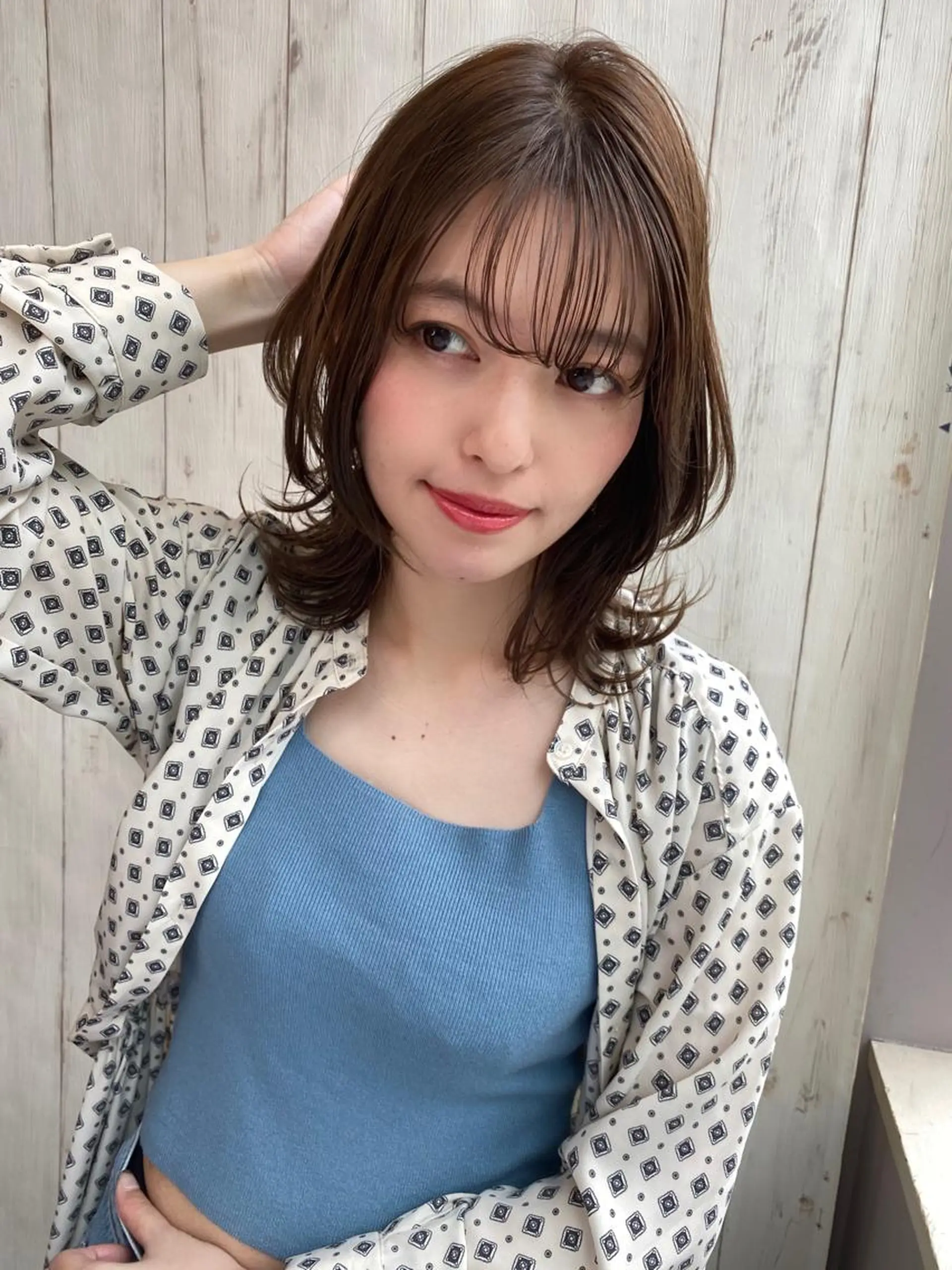 ミディアム カット ヘアカラー トリートメント ヒラヤマ ユウスケのヘアスタイル