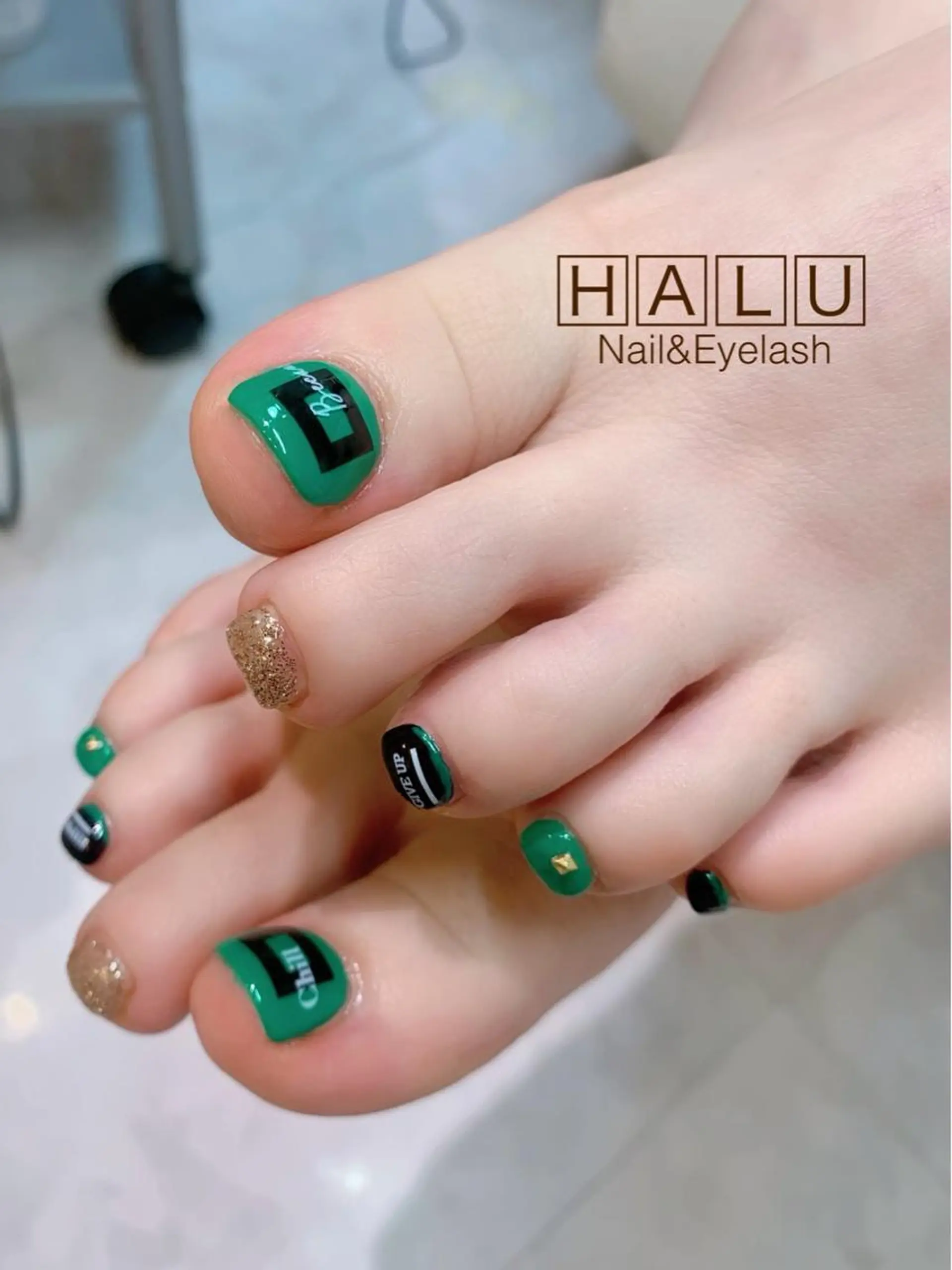 ネイル フットネイル HALU ハルのネイルデザイン