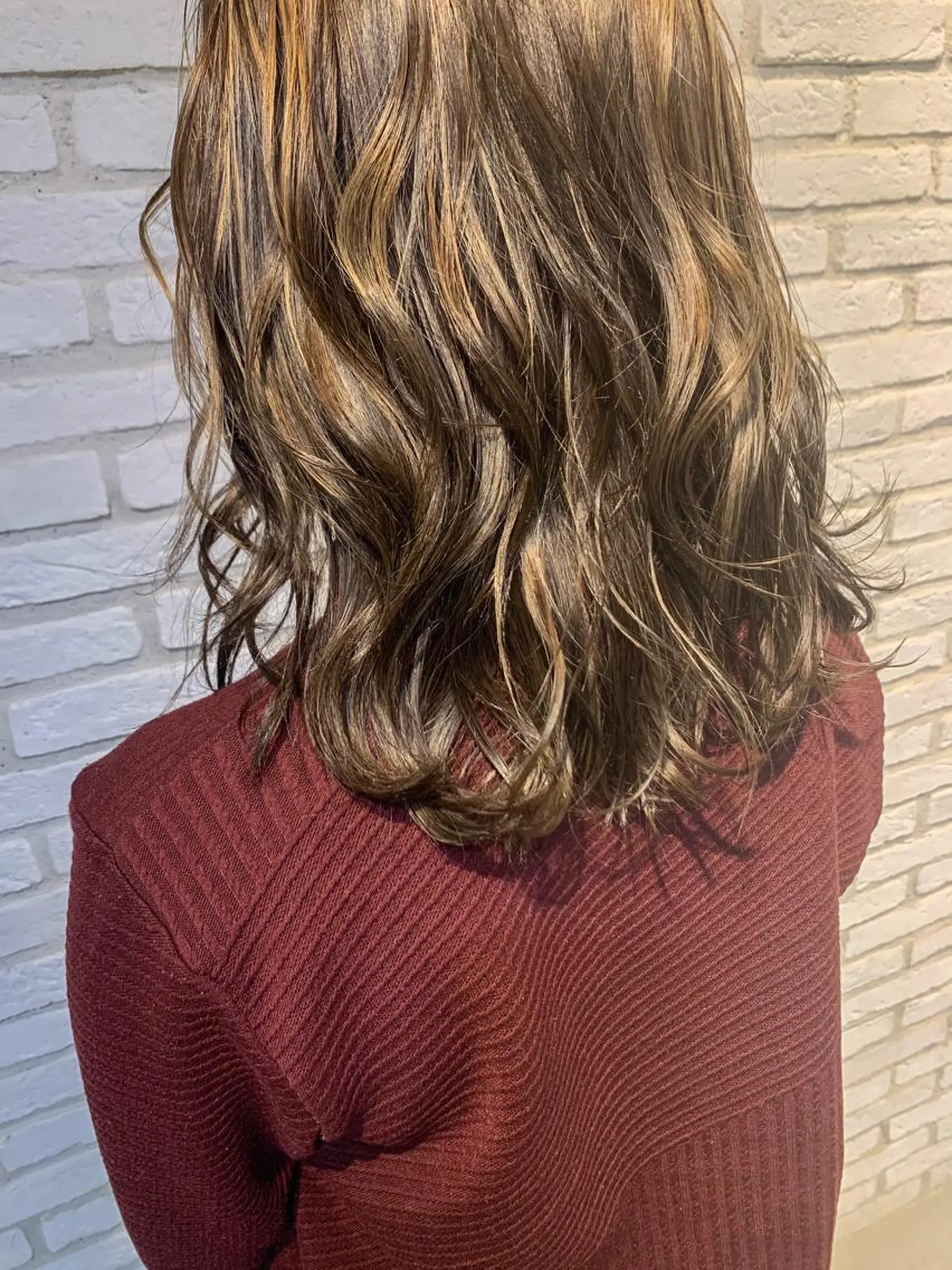 ミディアム カラー ヘアアレンジ ヘアカラー トリートメント yuka .のヘアスタイル