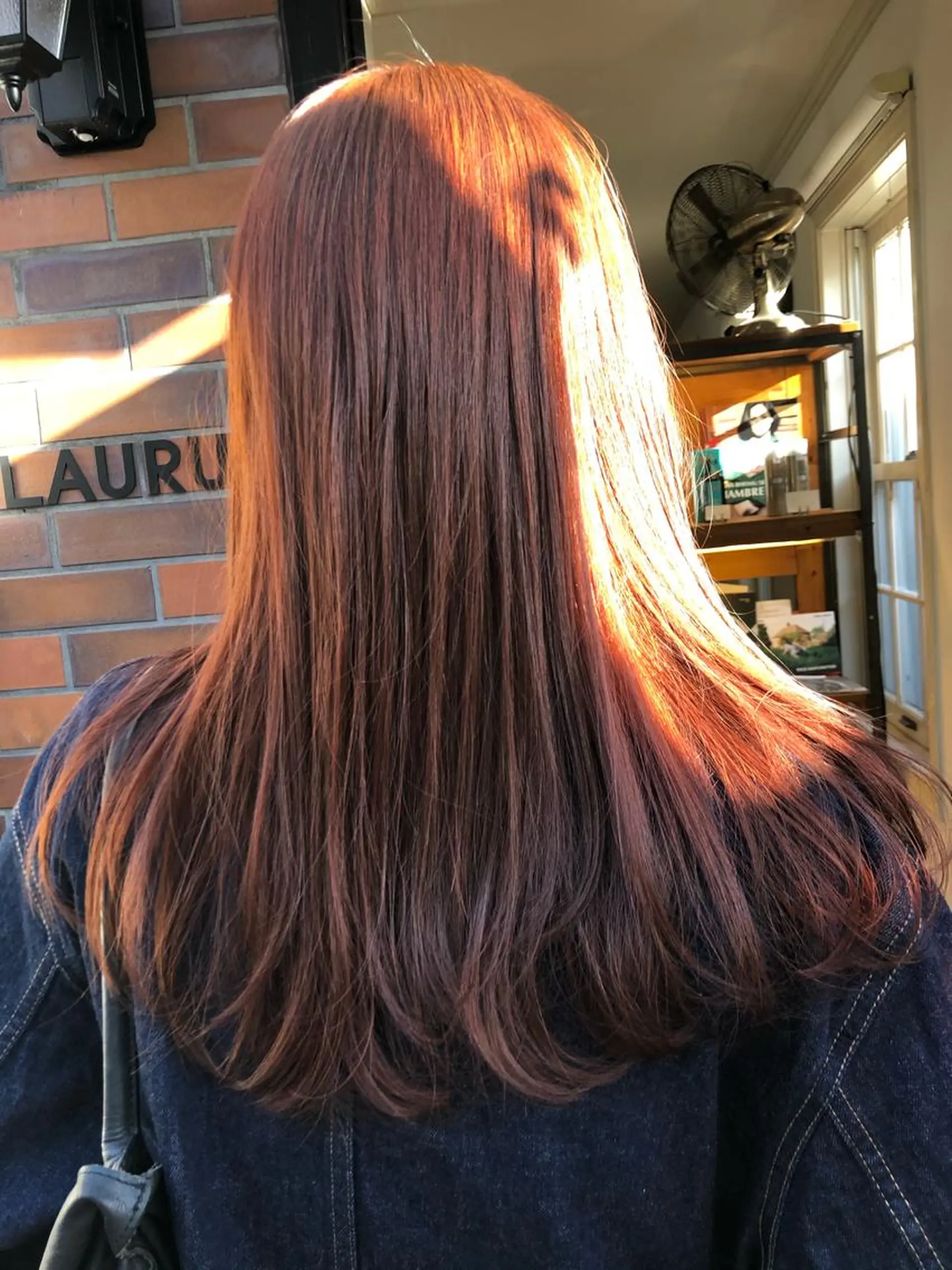 ロング カラー NOUN所属・eri kinjoのヘアスタイル