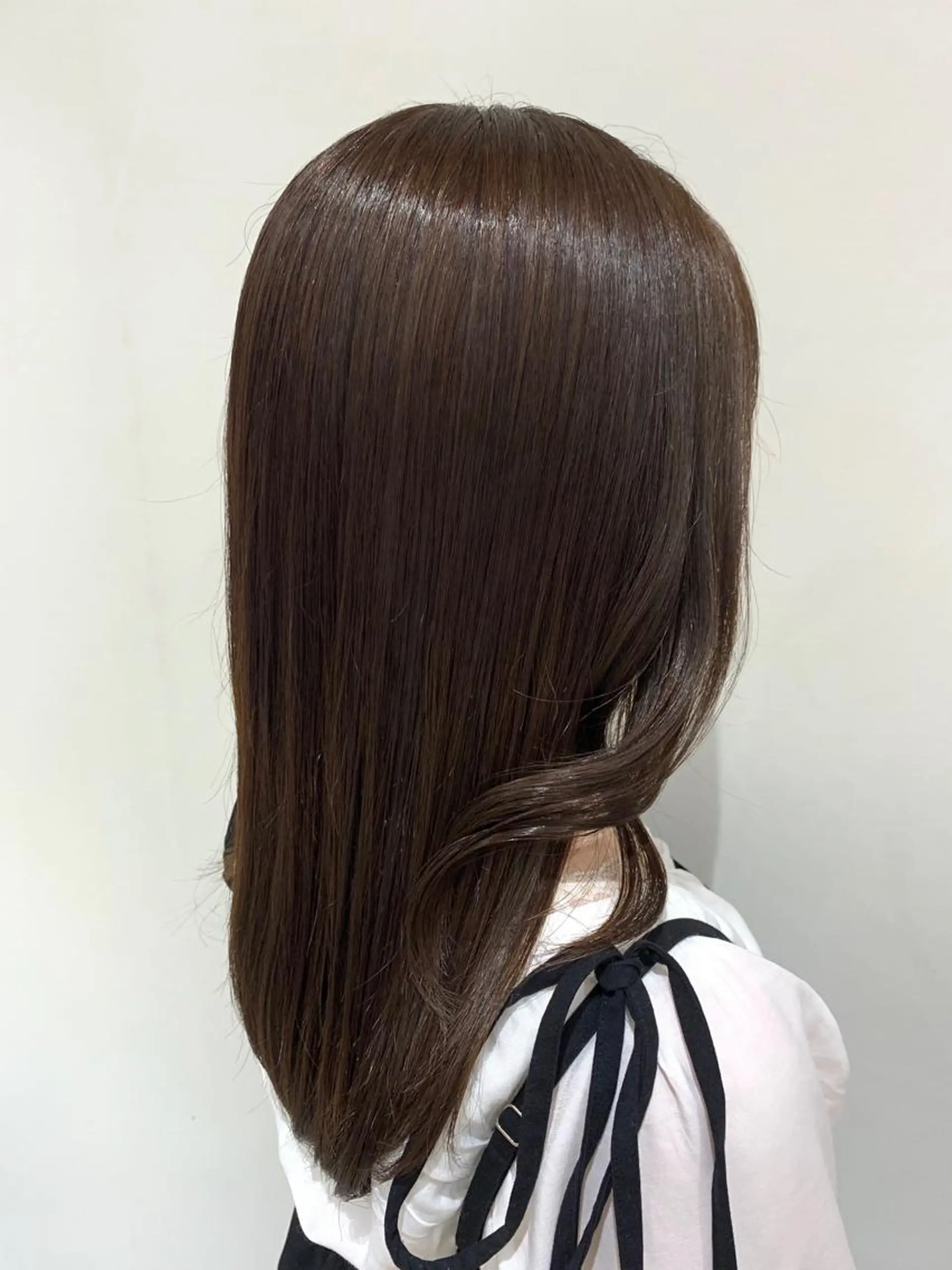 カラー 美髪艶カラー💎✨ モエのヘアスタイル