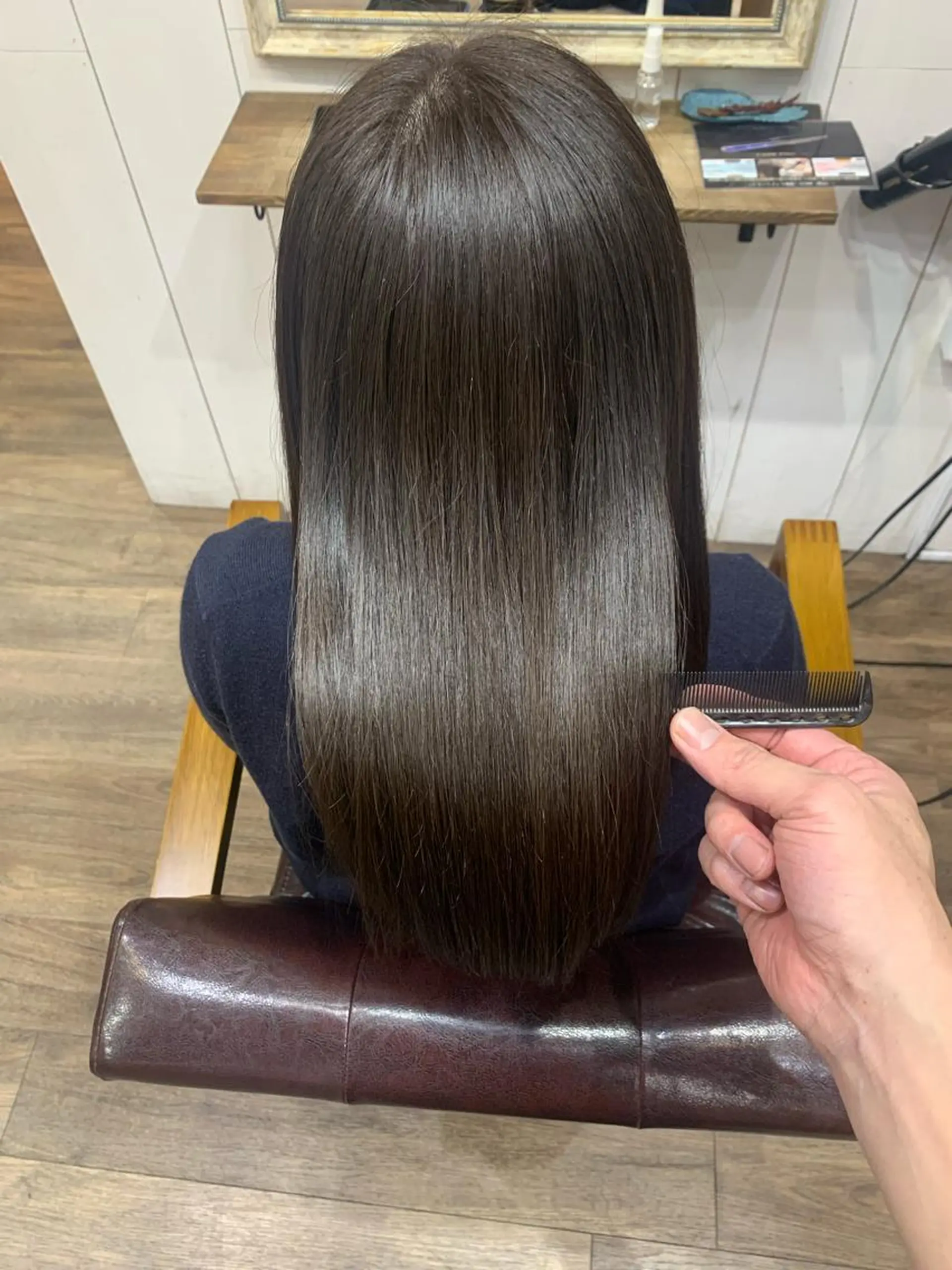 ミディアム カット トリートメント 前井 正人のヘアスタイル