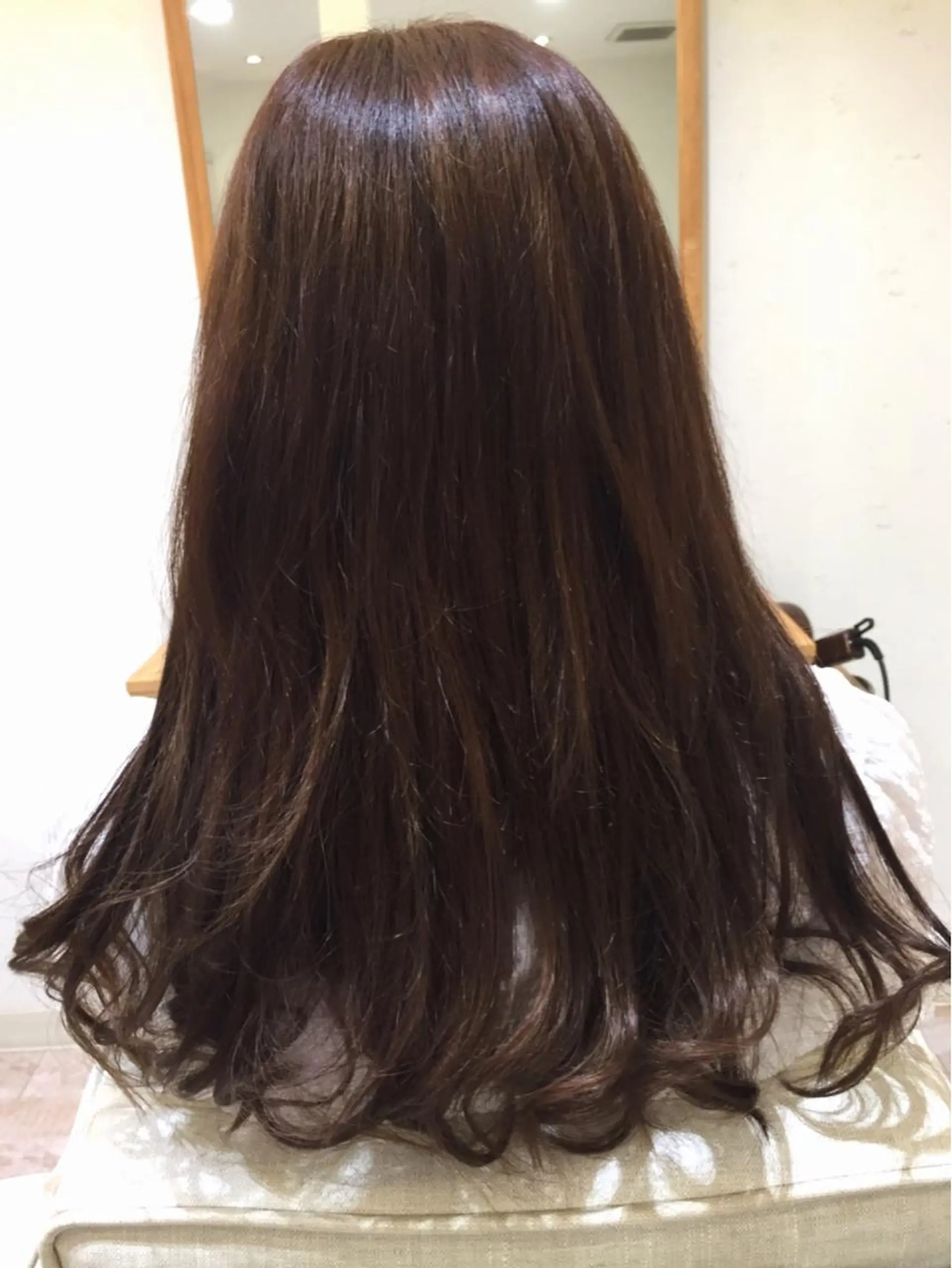 カラー CHIKA Rimのヘアスタイル