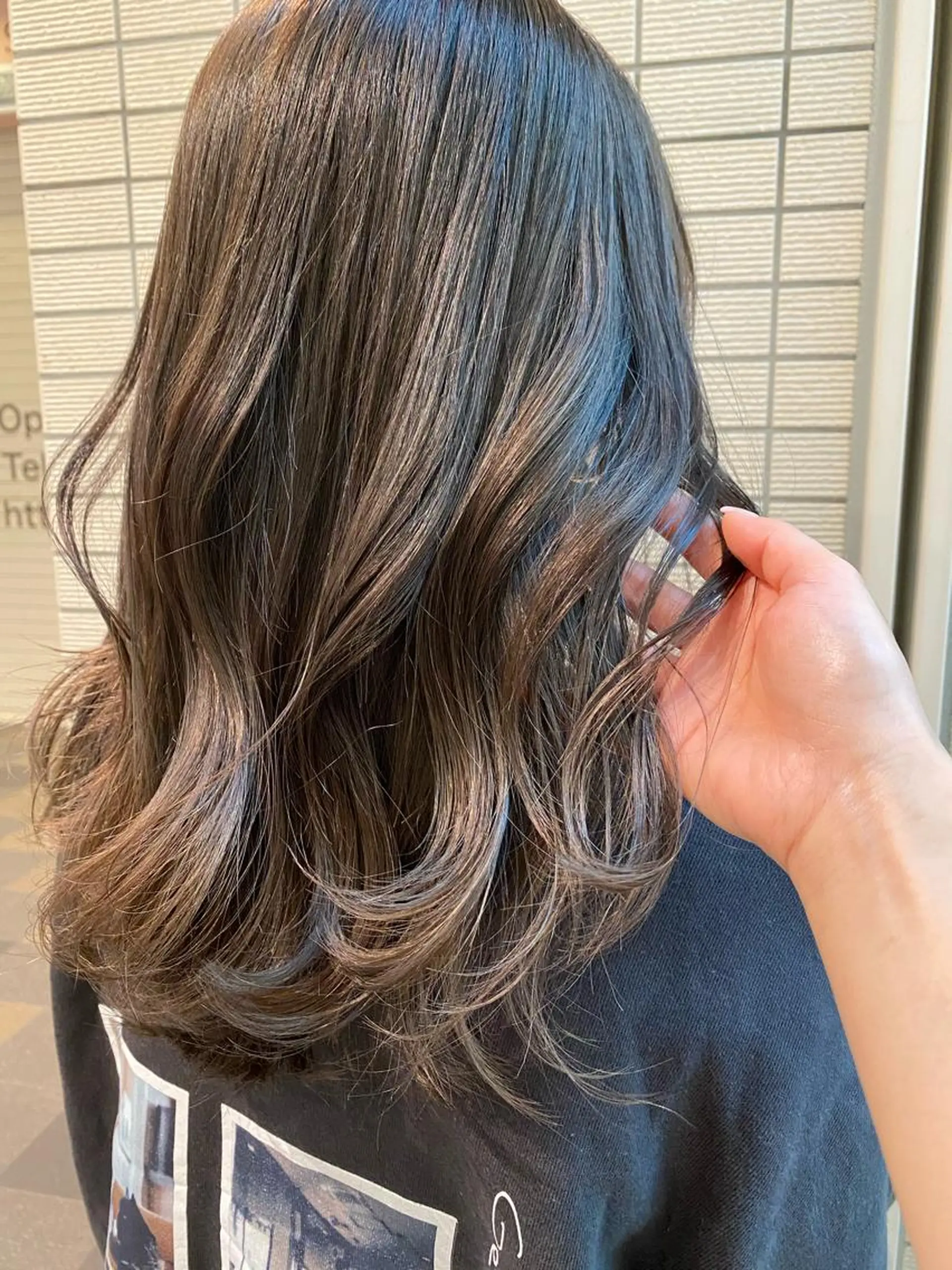 セミロング カラー グレージュ オリーブグレージュ オリーブグレー miiia lashのマツエク・マツパデザイン