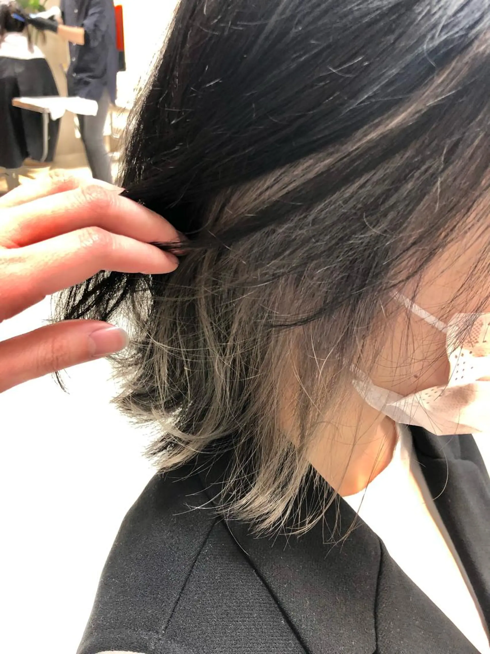 ショート ヘアカラー 阿部 美咲のヘアスタイル