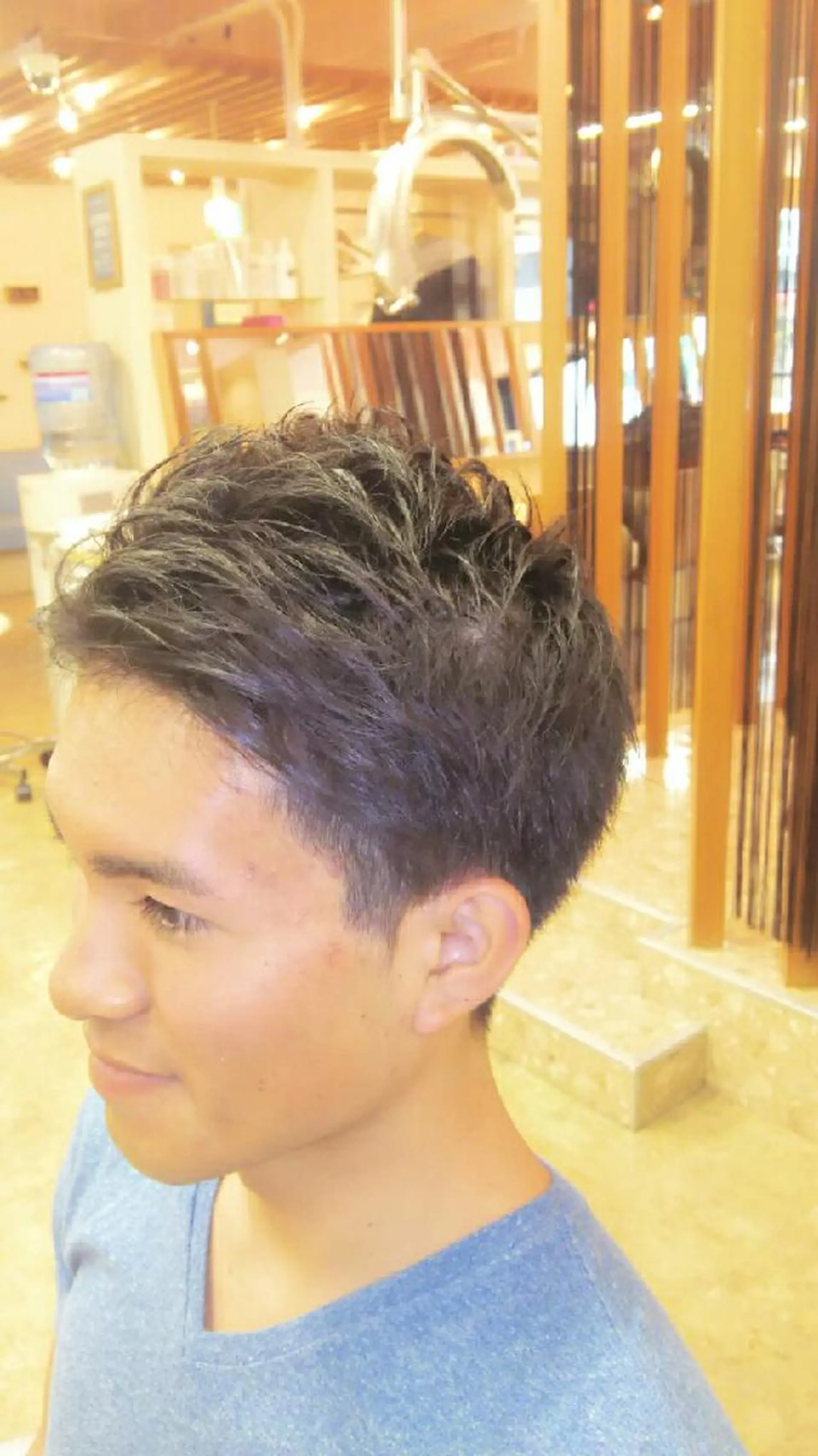 メンズ アップバング 脇田 雄大のヘアスタイル