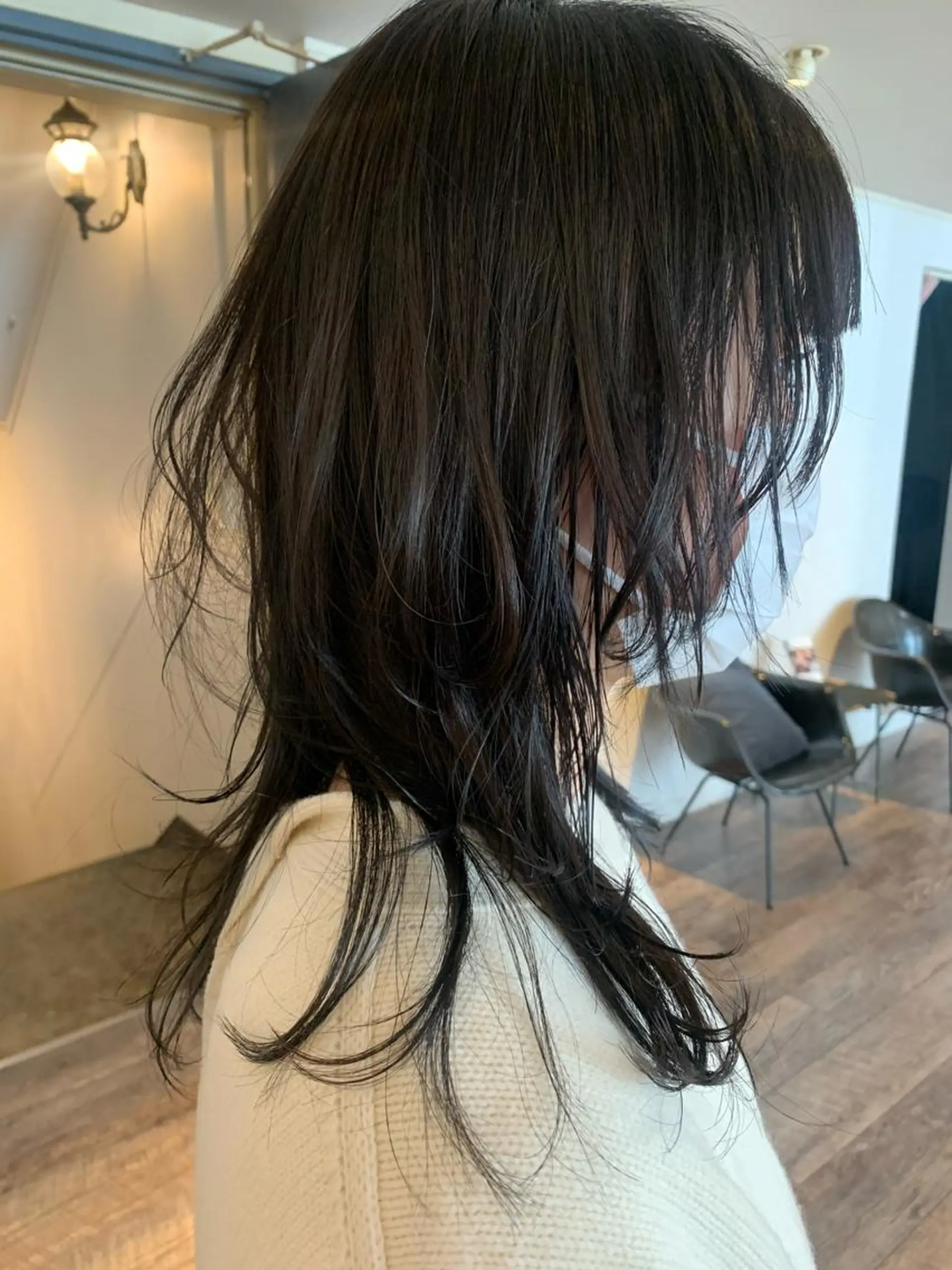 ロング カラー パーマ ヘアアレンジ メンズ キッズ ネイル マツエク・マツパ メンズウルフカット 黒髪 ロング ウルフカット ロングネイル ウルフレイヤーカット /チヒロのヘアスタイル