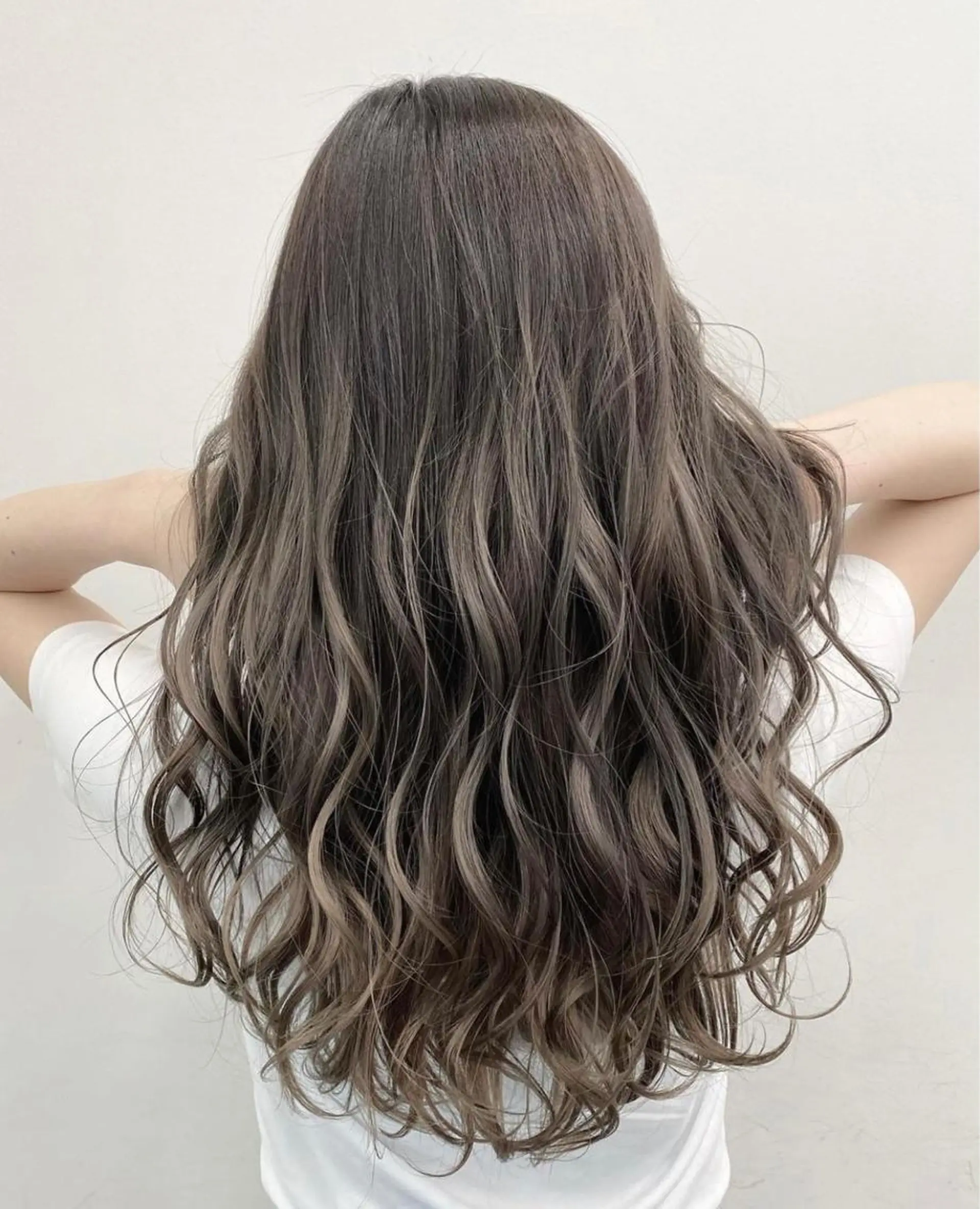 ロング カラー パーマ ヘアアレンジ メンズ 透明感カラー／ 新潟万代/池野里衣のヘアスタイル