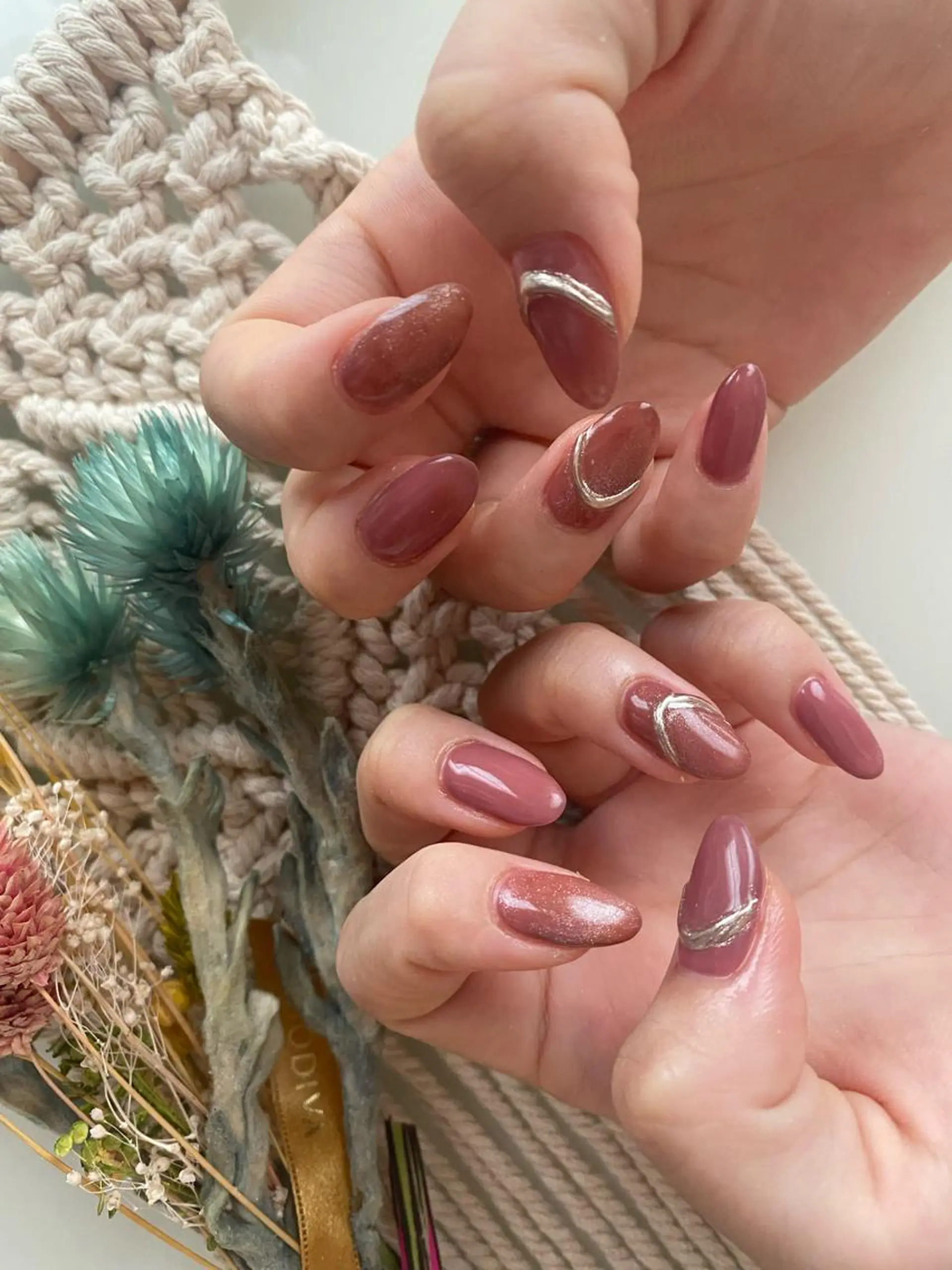 ネイル マグネットネイル ハンドネイル ëmma nail_ by chulaのネイルデザイン