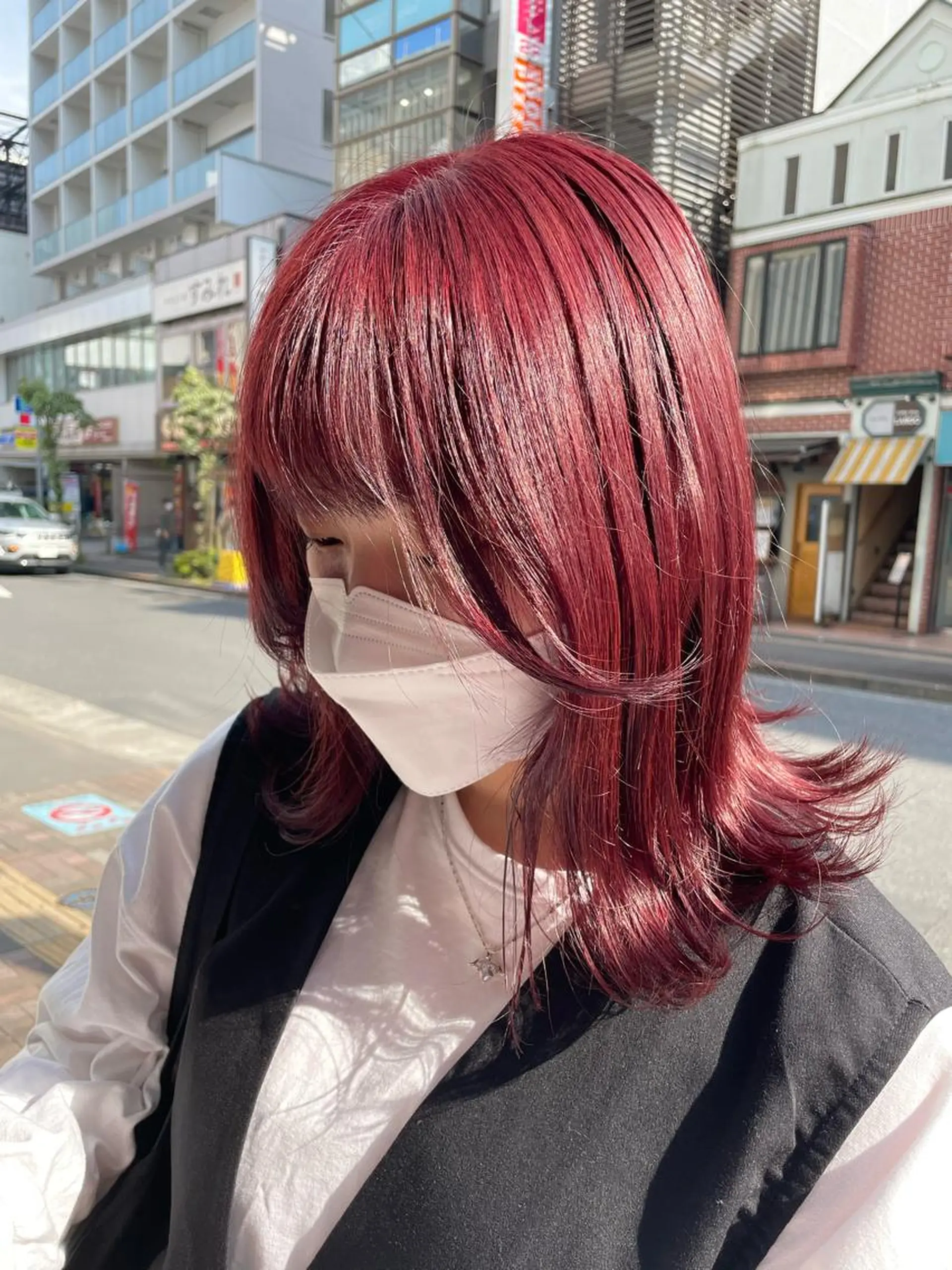 セミロング カラー ブリーチ ピンクカラー カット ヘアカラー トリートメント aya/小顔レイヤー /柔らかカラーのヘアスタイル