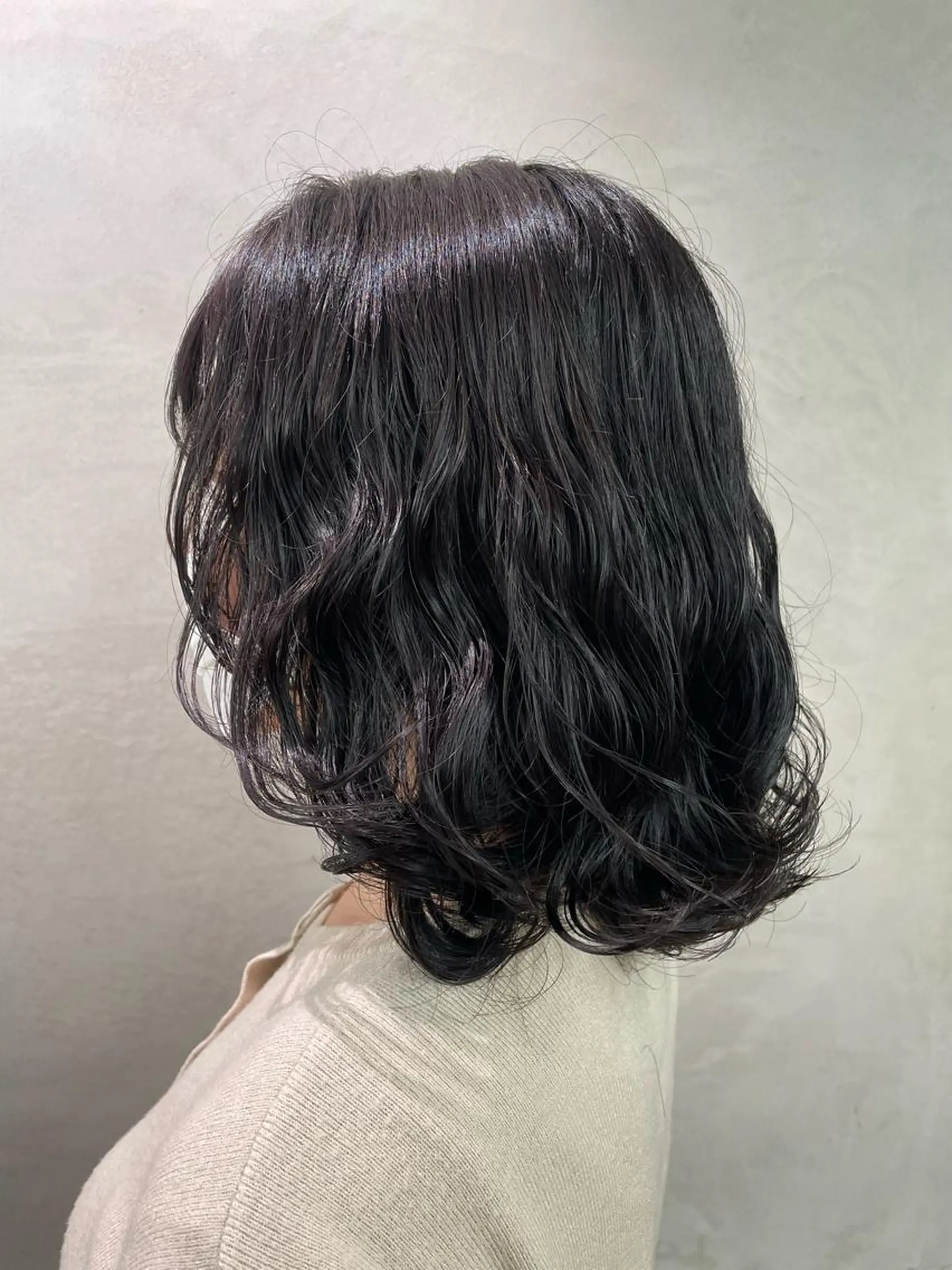 ミディアム パーマ ミディアムパーマ ハイトーン 🌷ハルミ🌷のヘアスタイル