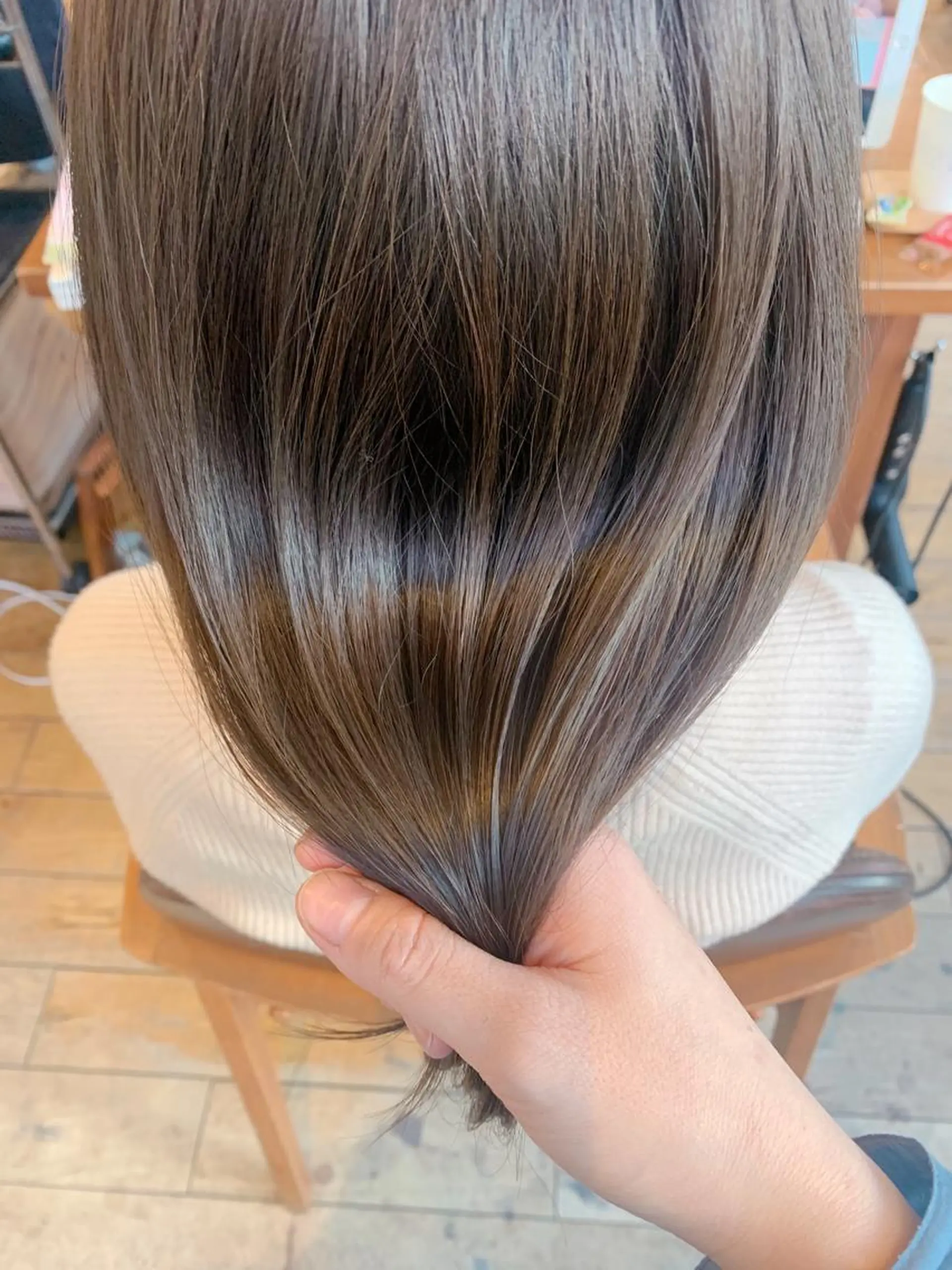 ミディアム カラー グレージュ オリーブグレージュ オリーブグレー トリートメント 🌱小顔ヘア/ボブ ミディアム/双葉🌱のヘアスタイル