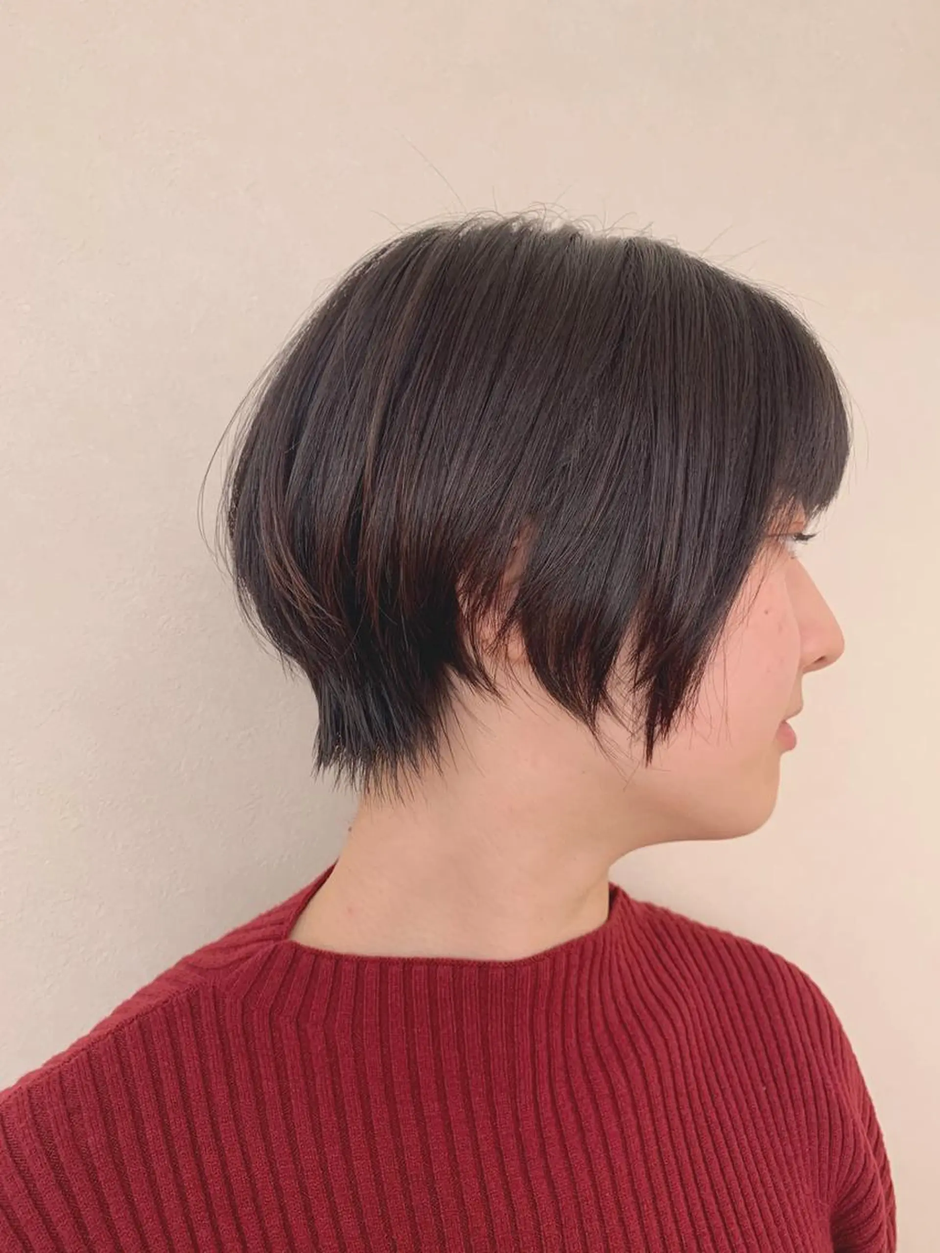 ショート 切りっぱなしボブ ショートボブ ハンサムショート ボブ くびれヘア カット トリートメント 初めてのショート お任せください✂️のヘアスタイル