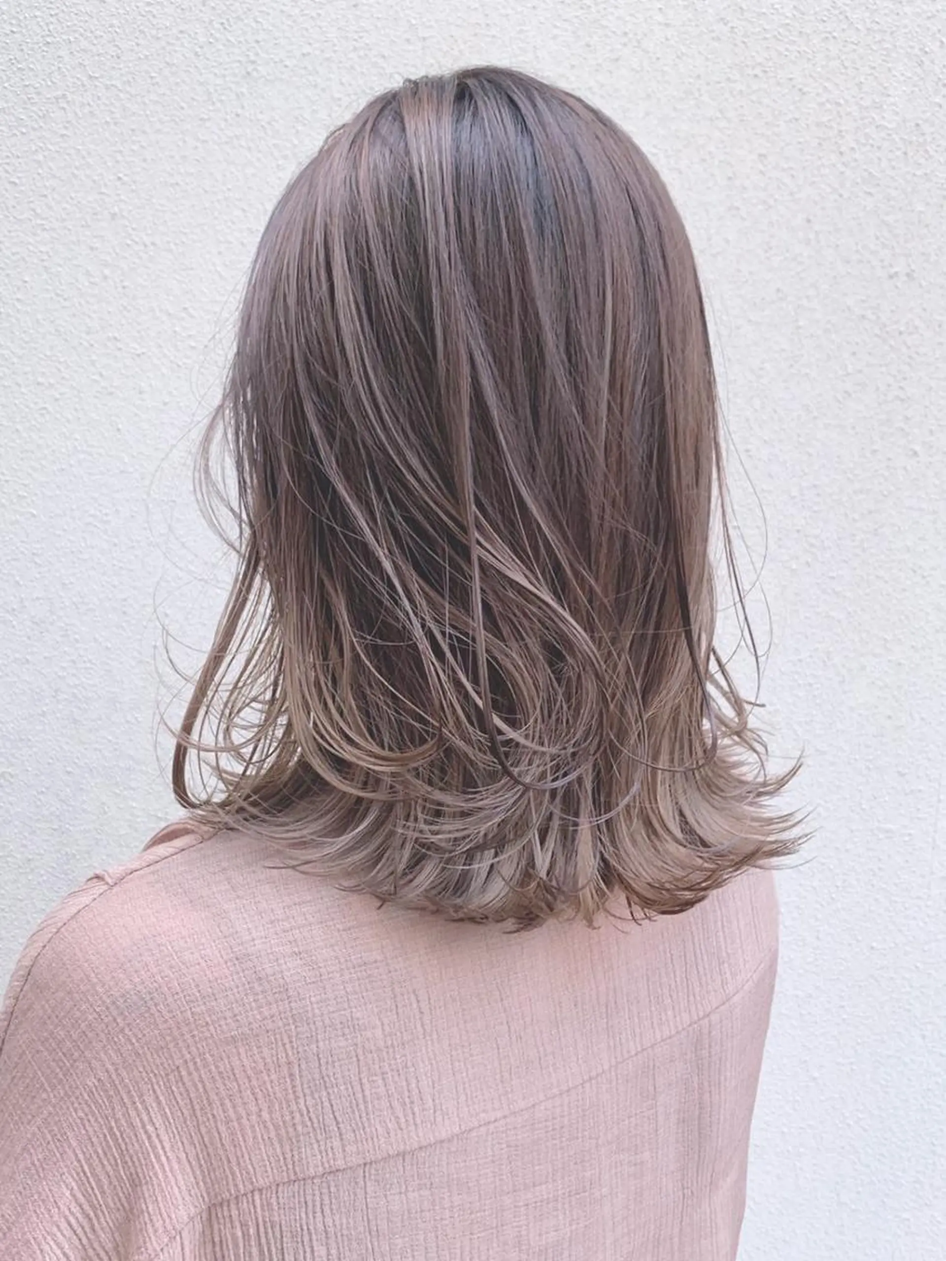 ミディアム カラー パーマ ヘアアレンジ ベージュカラー グラデーションカラー ITbyALBUM 浦和店のヘアスタイル